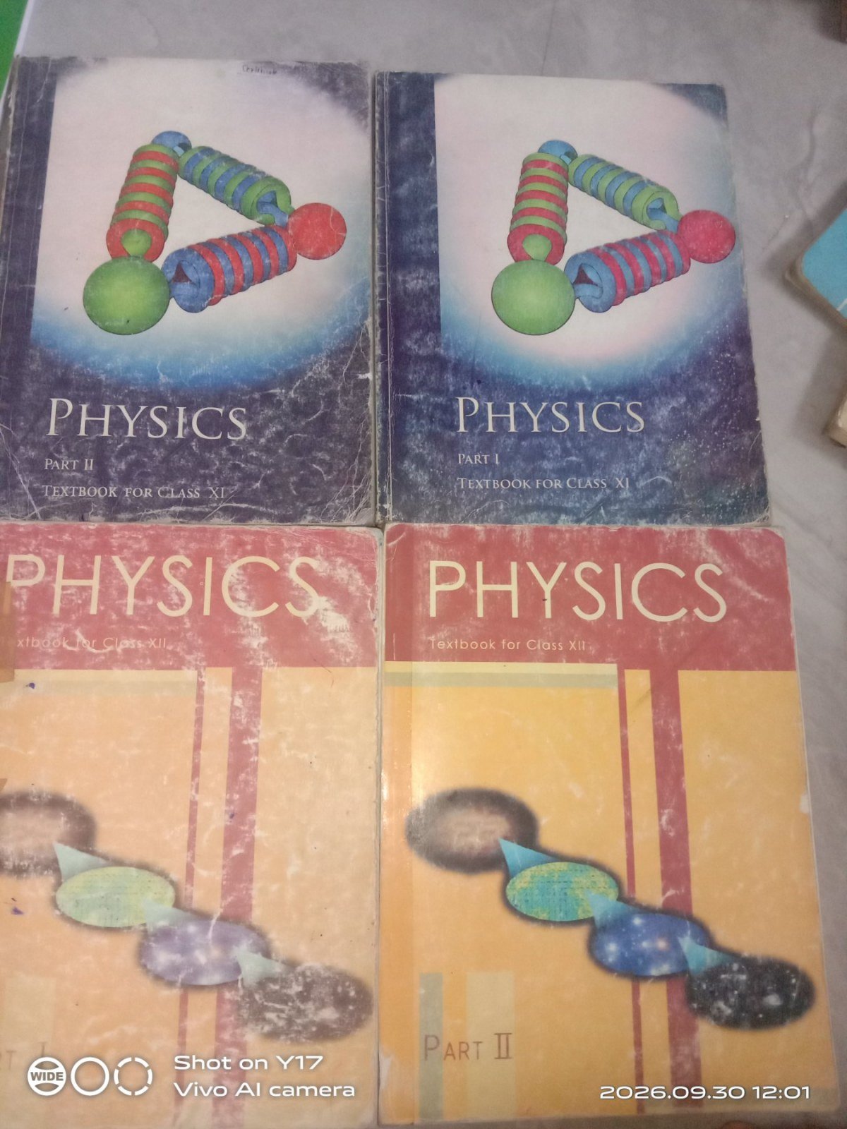 Class 11th and 12th physics NCERT - Second Hand - Bookaao