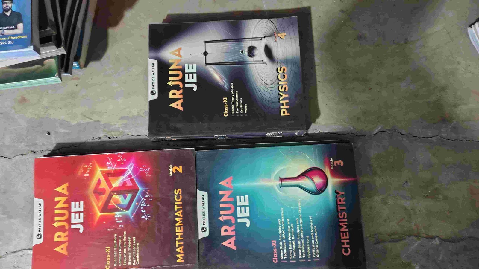 Class 11th Module PW (Almost new) - Second Hand - Bookaao