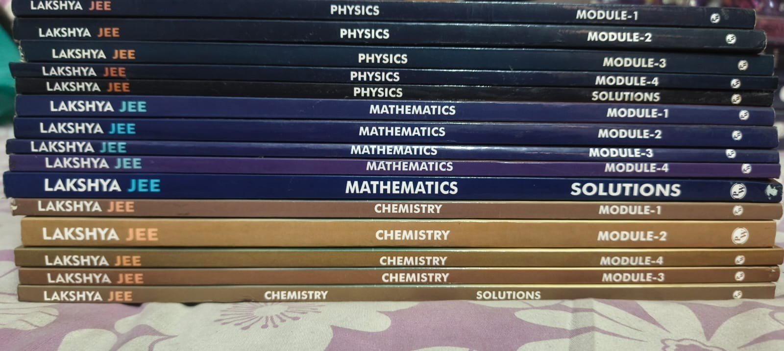 Buy Second Hand Class 12 lakshya jee modules (phys + chem + math) in Khalilabad - Bookaao