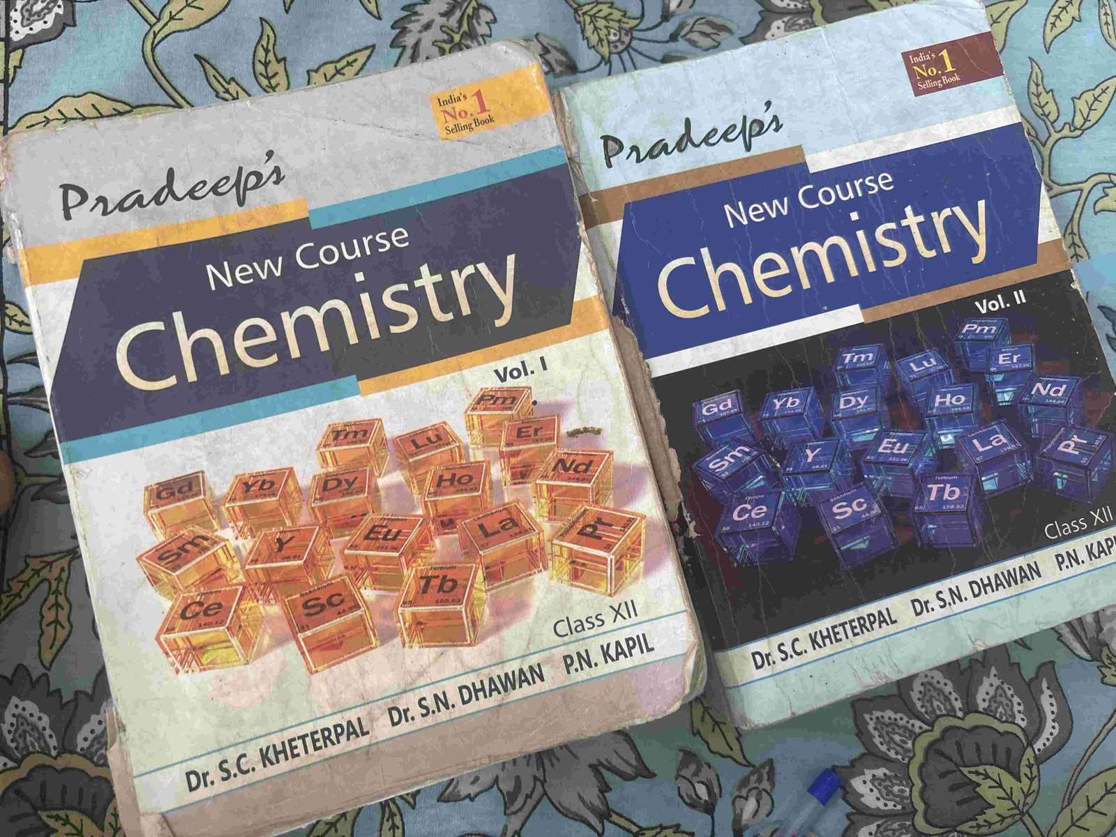 Class 12th chemistry book for sale - Second Hand - Bookaao