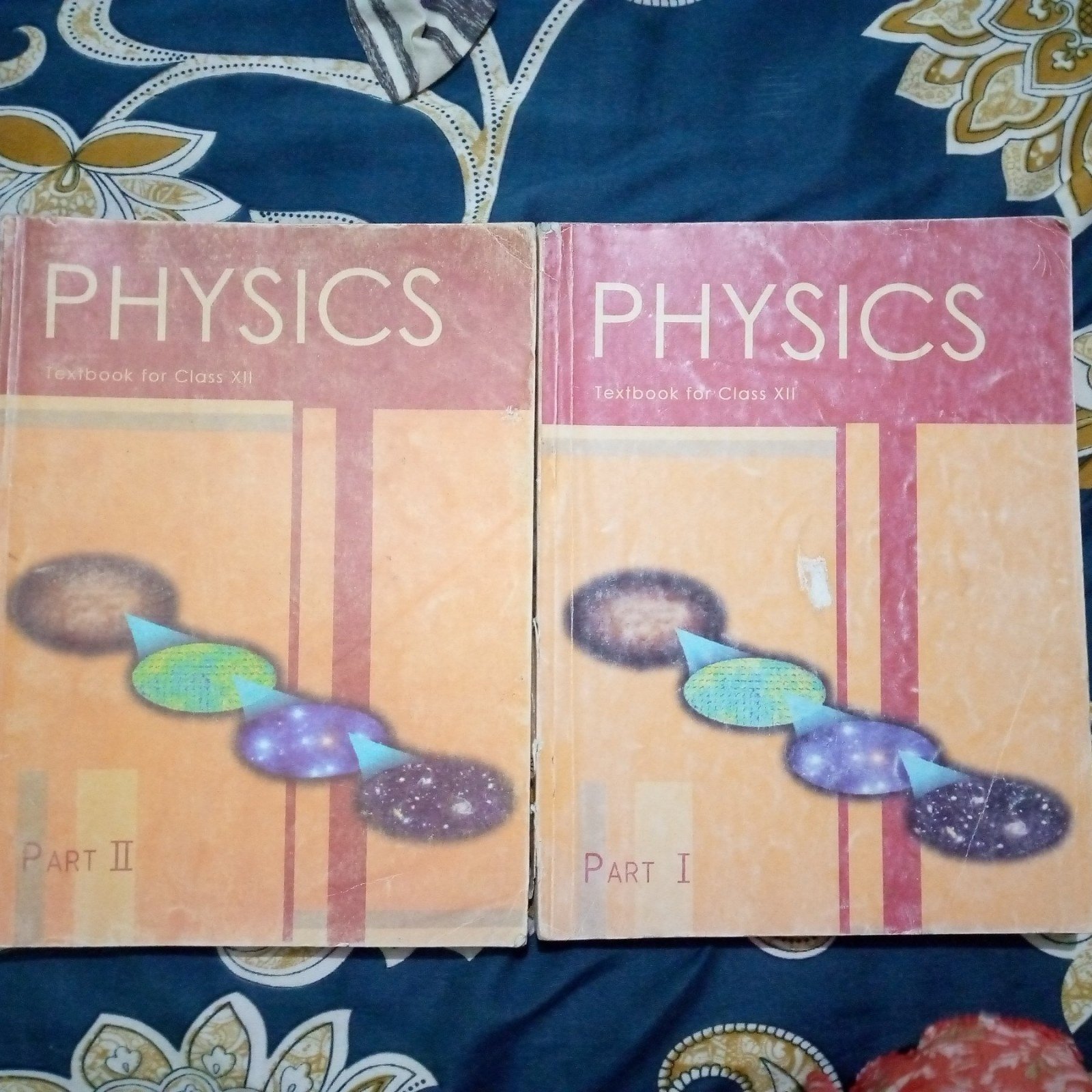 Class 12th Physics NCERT - Second Hand - Bookaao