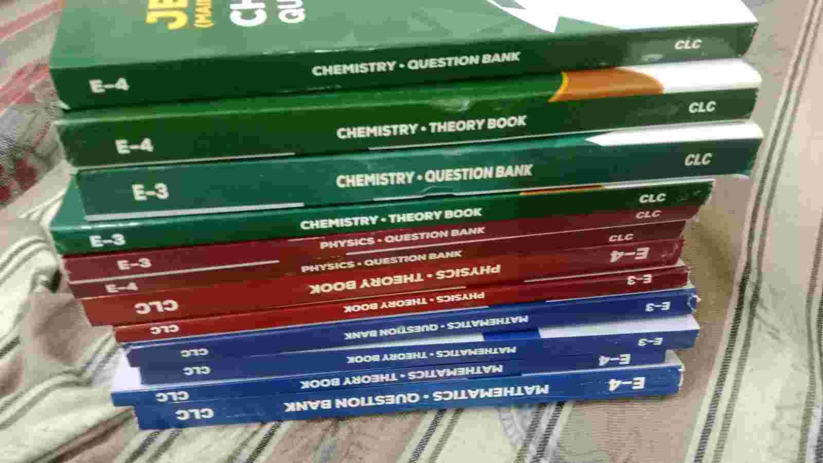 Clc modules jee 12th class - Second Hand - Bookaao
