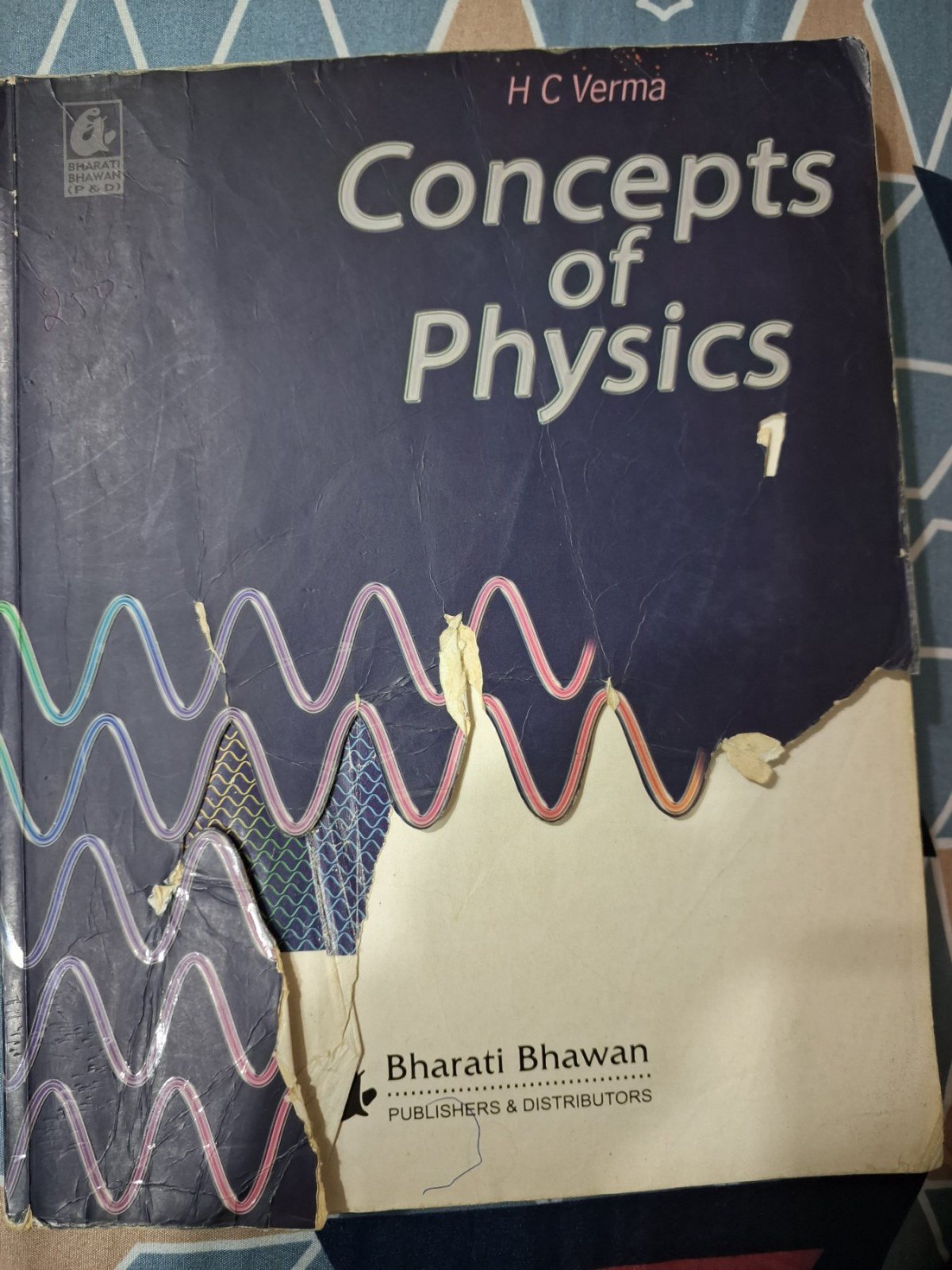 Concepts of Physics Hcv part 2 - 2nd Hand Book - Bookaao