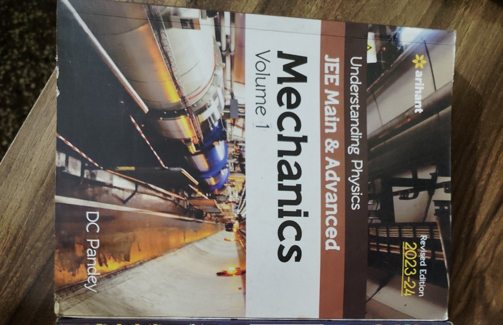 DC PANDEY MECHANIC VOLUME-1 - Second Hand - Bookaao