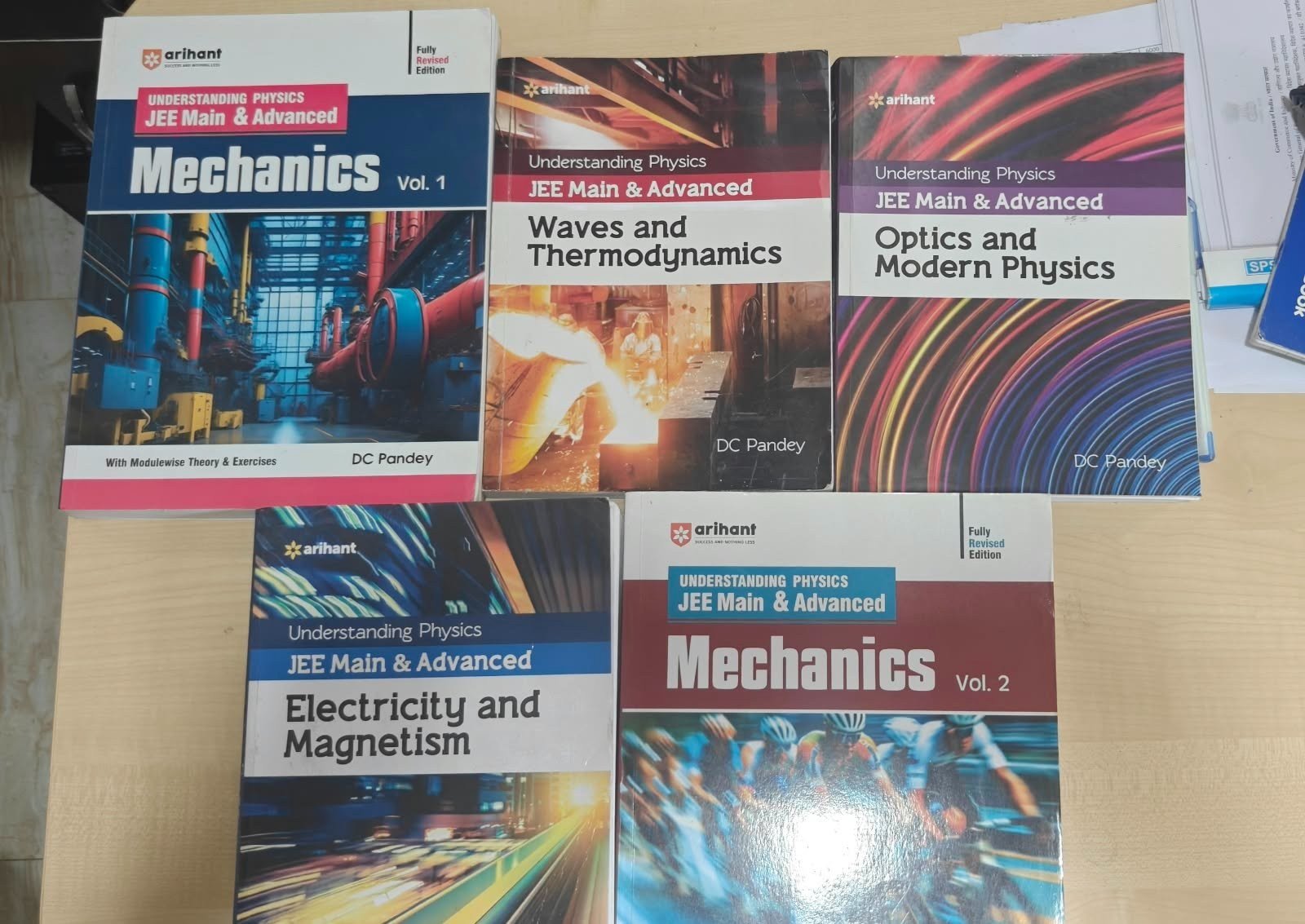 Dc pandey physics - Second Hand - Bookaao
