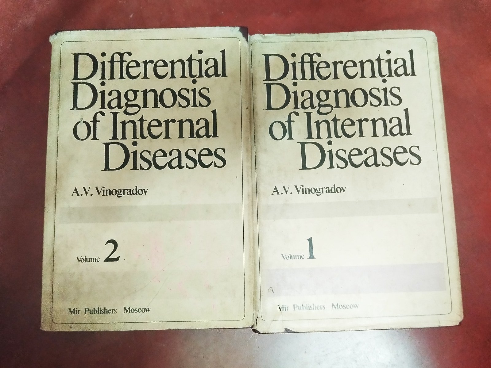 Buy Second Hand Differential diagnosis of  Internal Diseases in Kolkata - Bookaao