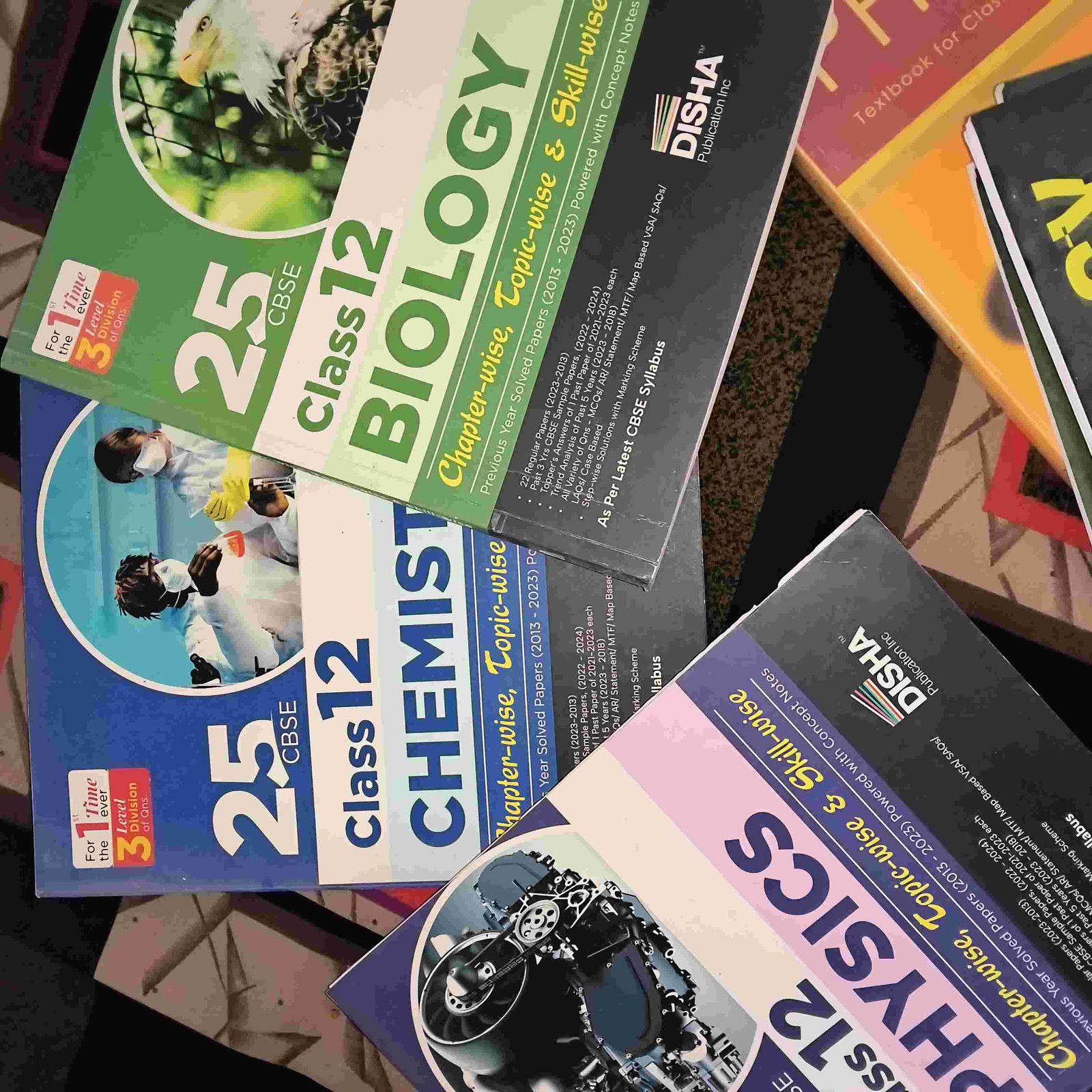 Buy Second Hand DIKSHA PUBLICATION CBSE PYQS CLASS 12 (PCB) in Pali - Bookaao