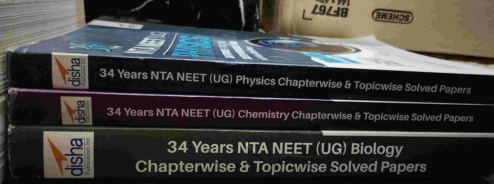 Disha Publications 34 Years NEET Solved (PCB  Set) - Second Hand - Bookaao