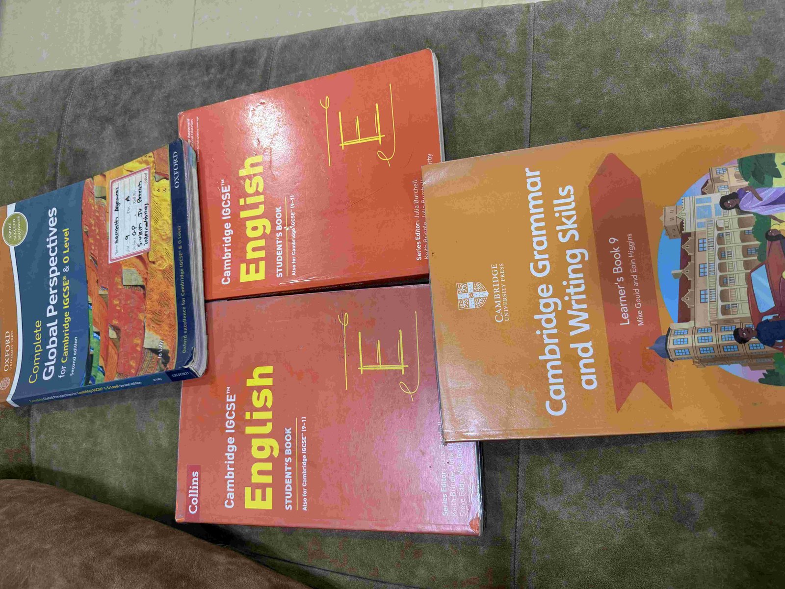 English and global perspective books - Second Hand - Bookaao