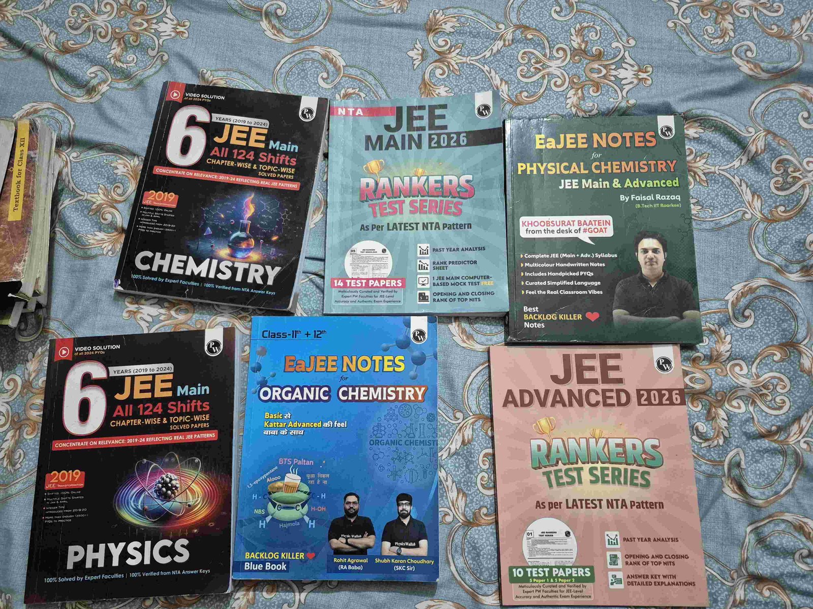 Extra Books for Jee - Second Hand - Bookaao