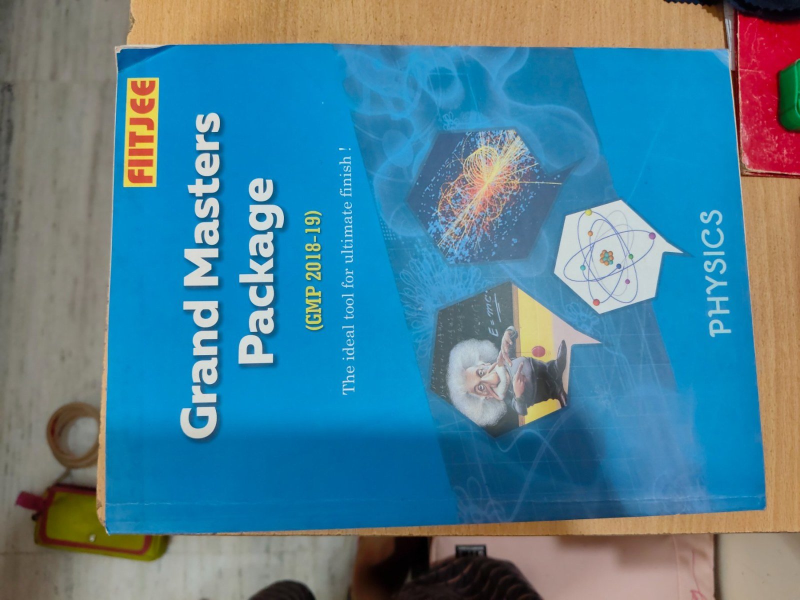 FIITJEE GRAND MASTERS PACKAGE - CHEMISTRY, PHYSICS - Second Hand - Bookaao