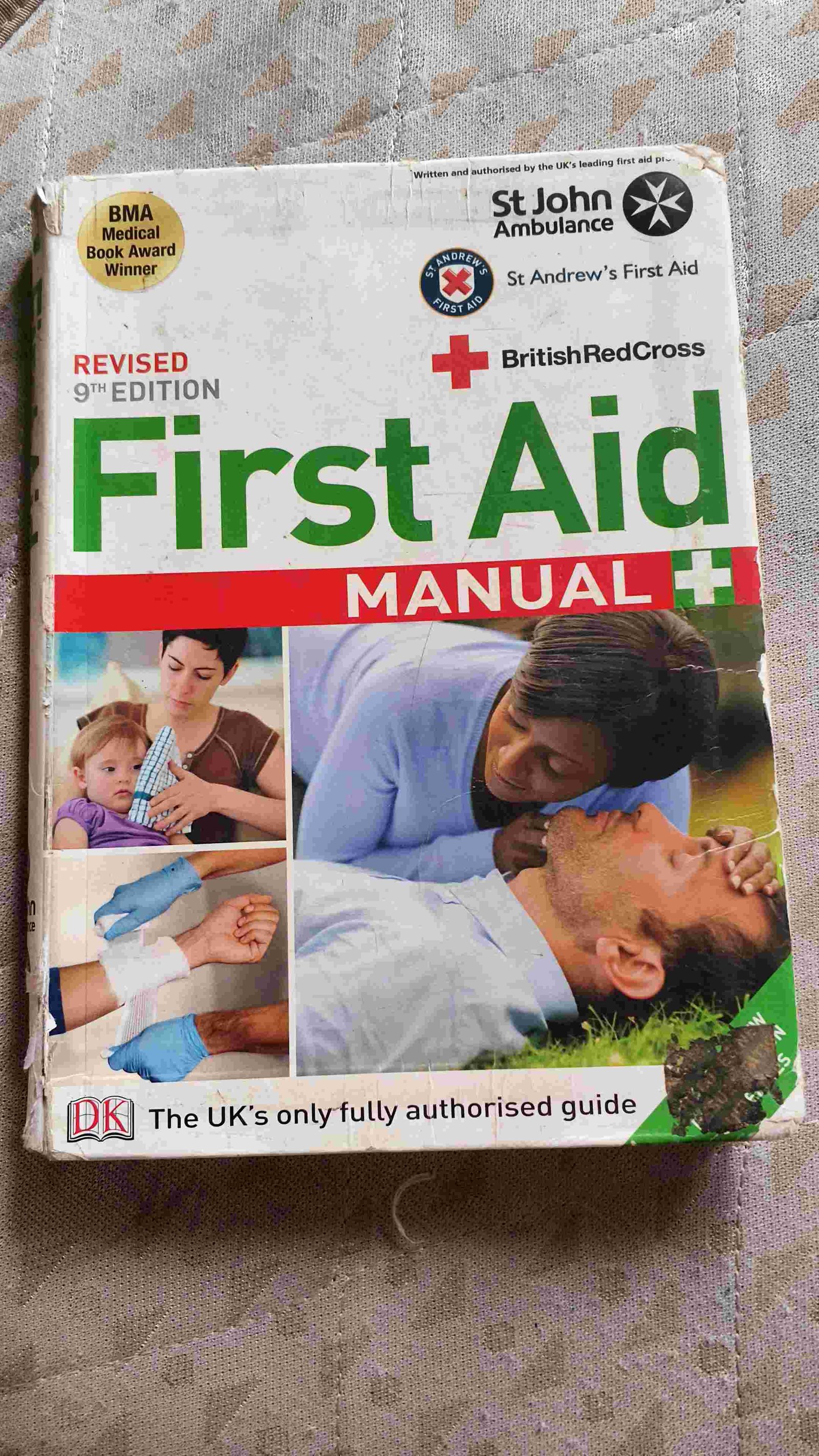 First Aid Manual ( revised 9th edition) - Second Hand - Bookaao