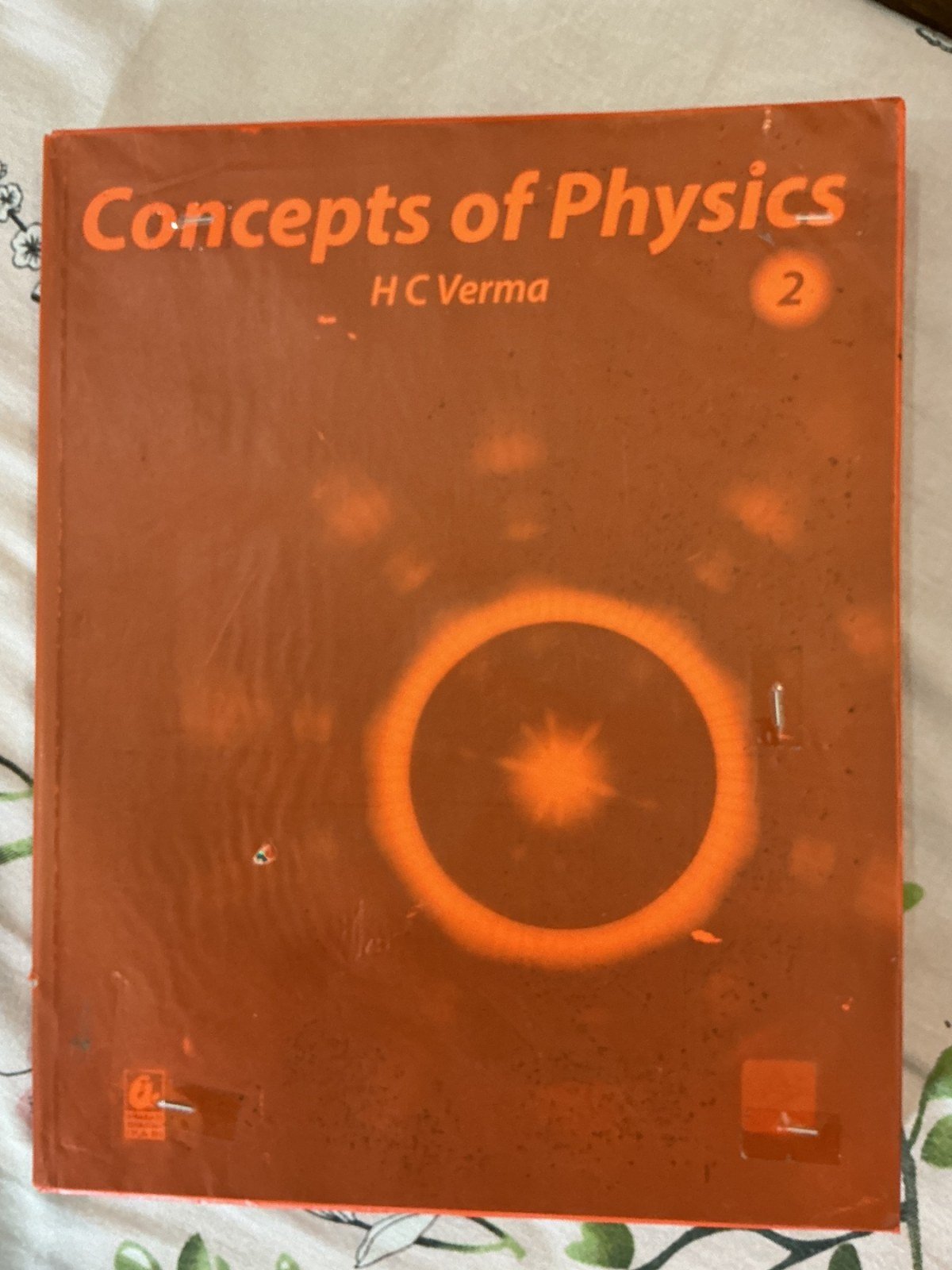 HC Verma class 12 (The Concepts of Physics) - Second Hand - Bookaao