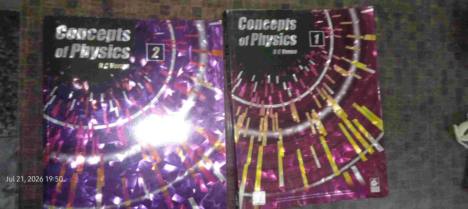 HC Verma Volume 1 and 2 - Second Hand - Bookaao