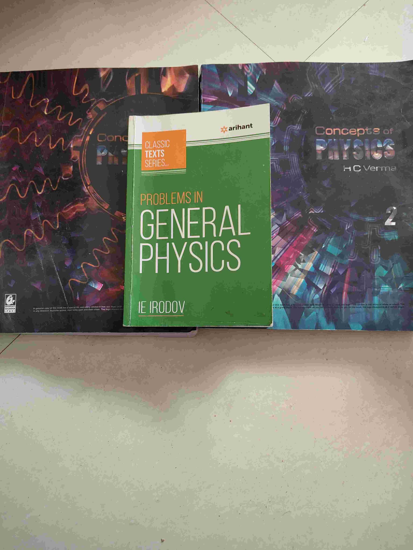 HCV PART I AND II  AND IRODOV PHYSICS - New Book - Bookaao