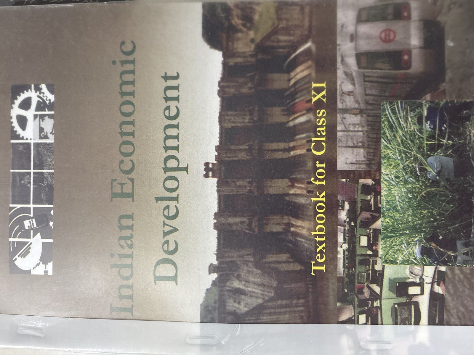 Indian Economic Development - Second Hand - Bookaao