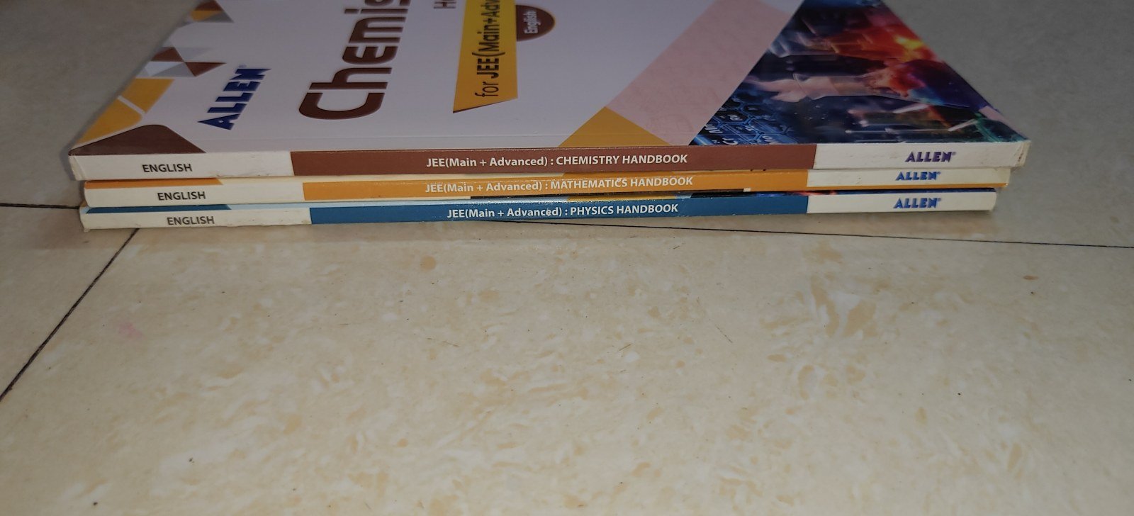 JEE (Main + Advance) HandBook of MATHS PHY CHEM - Second Hand - Bookaao