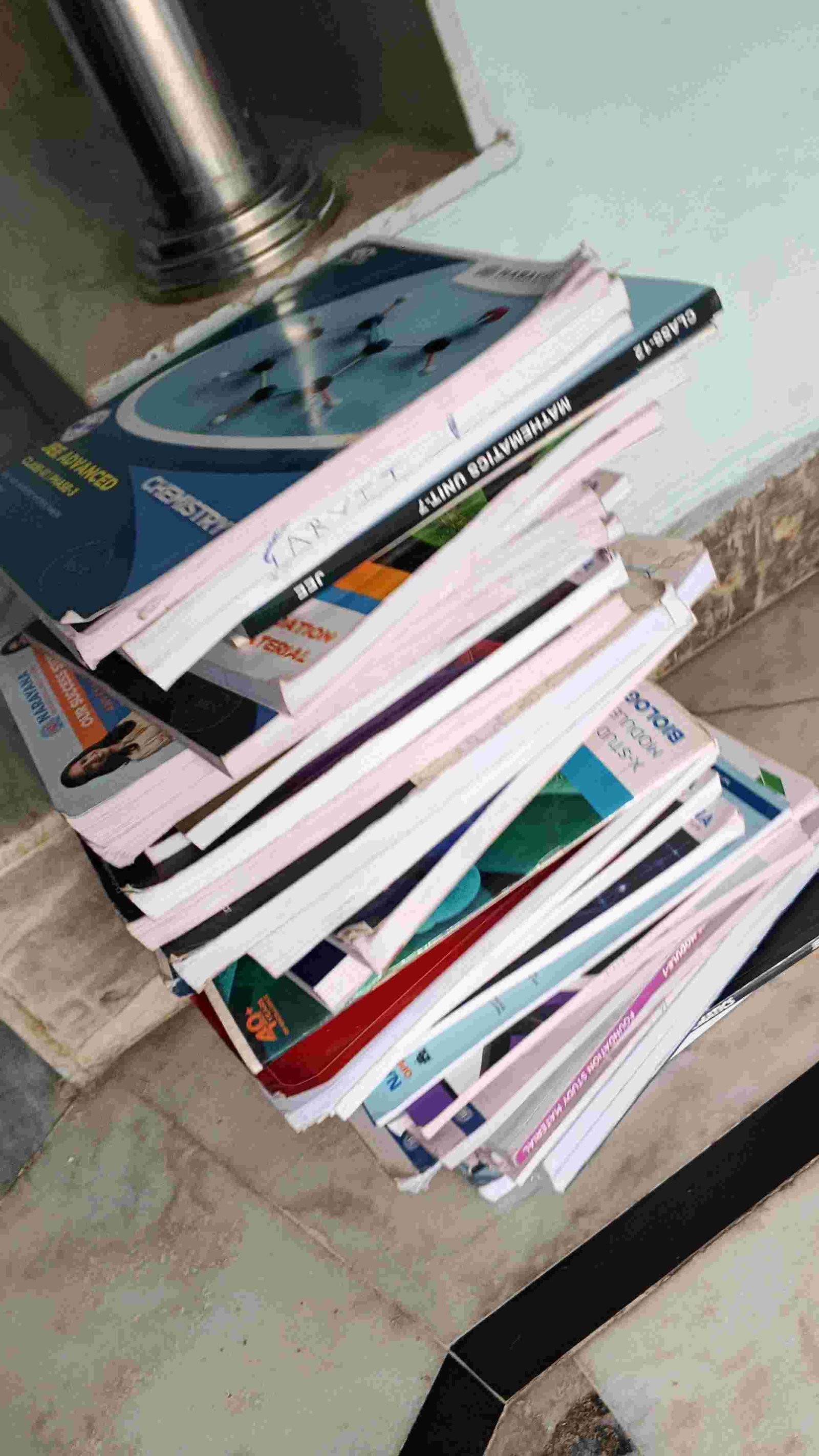 Jee main + advanced modules - Second Hand - Bookaao