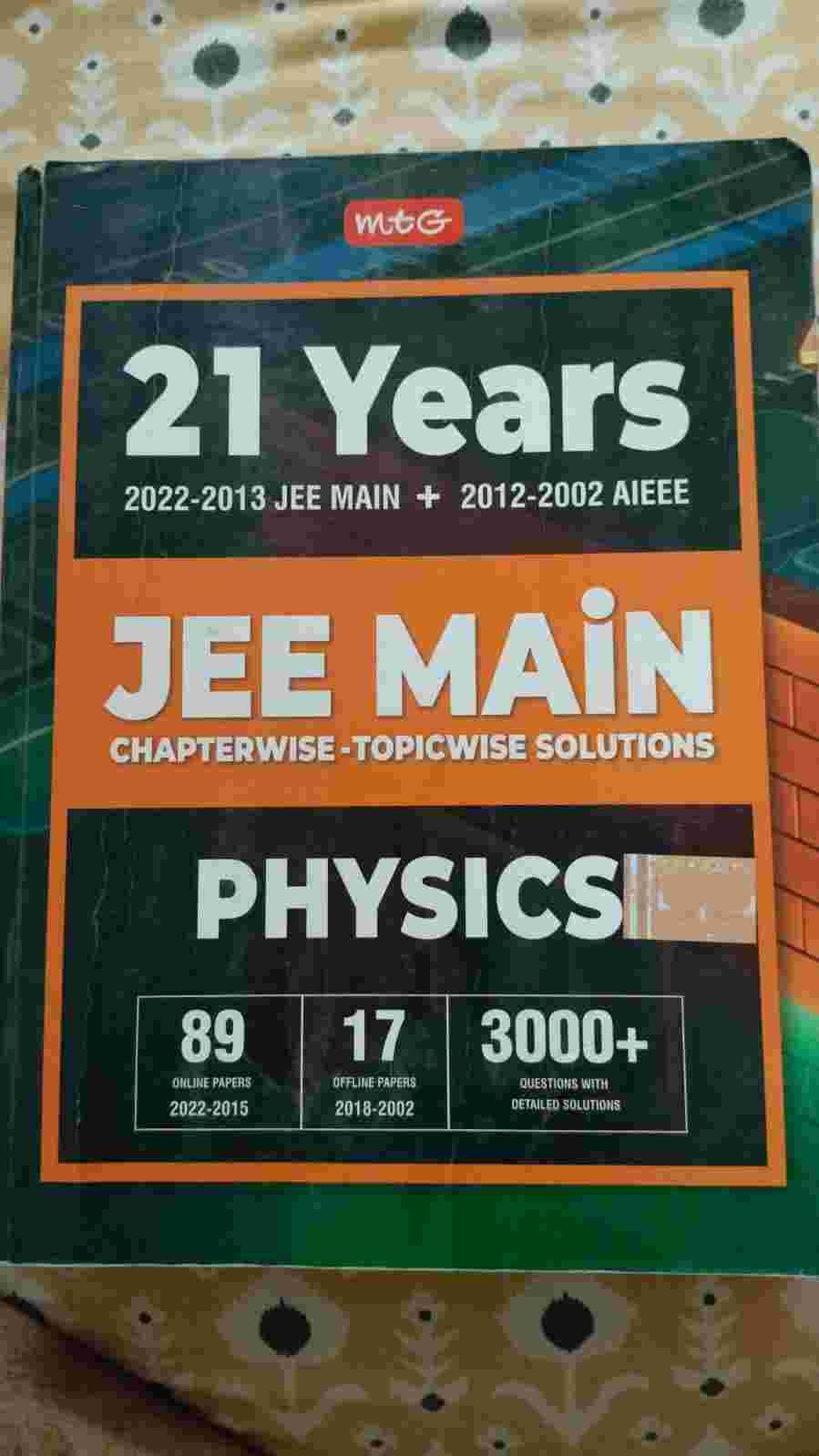 JEE MAIN LAST 21 YEARS PYQS  (PHYSICS) - Second Hand - Bookaao
