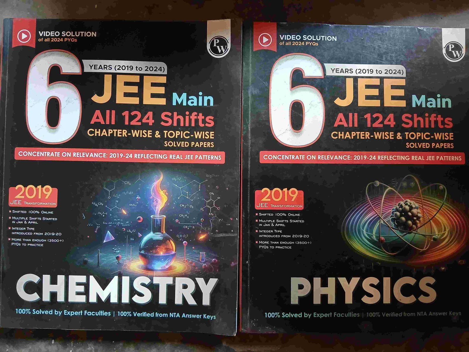 Jee mains 6 years solved papers all shifts PCM - Second Hand - Bookaao