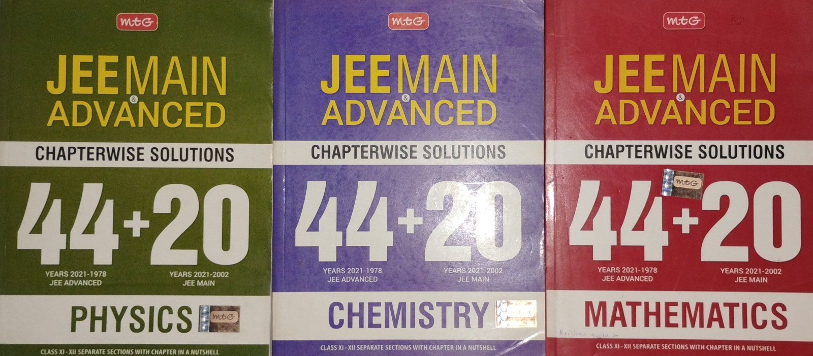 JEE MAINS + ADV MTG PYQs:44Y Adv+20Y main of PCM - Second Hand - Bookaao