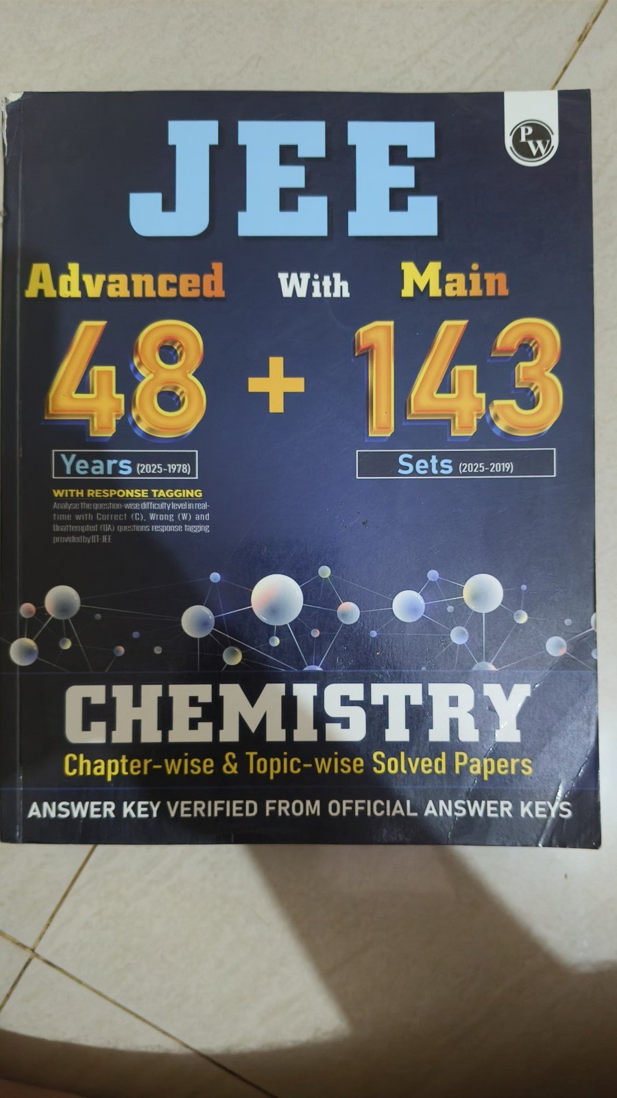 Jee mains & advance chemistry pyq book - New Book - Bookaao