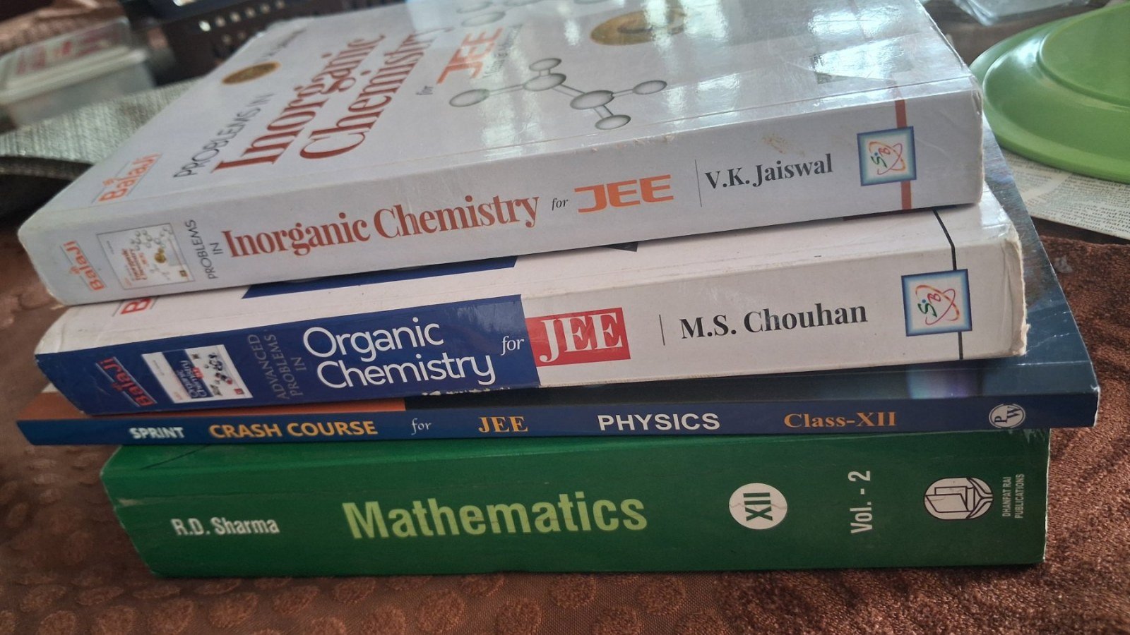 Buy Second Hand Jee Preparation books physics chemistry maths in Mambakkam sriperumbudhur - Bookaao