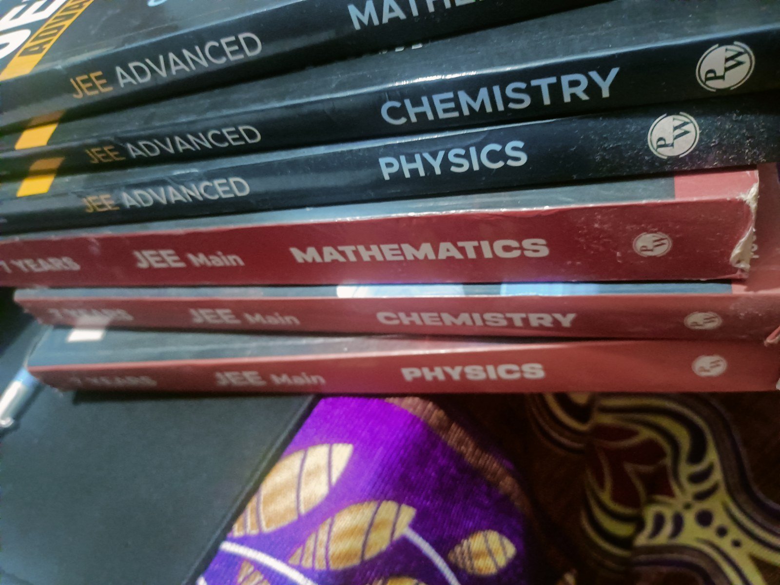 Jee PYQs combo of 6 books - Second Hand - Bookaao
