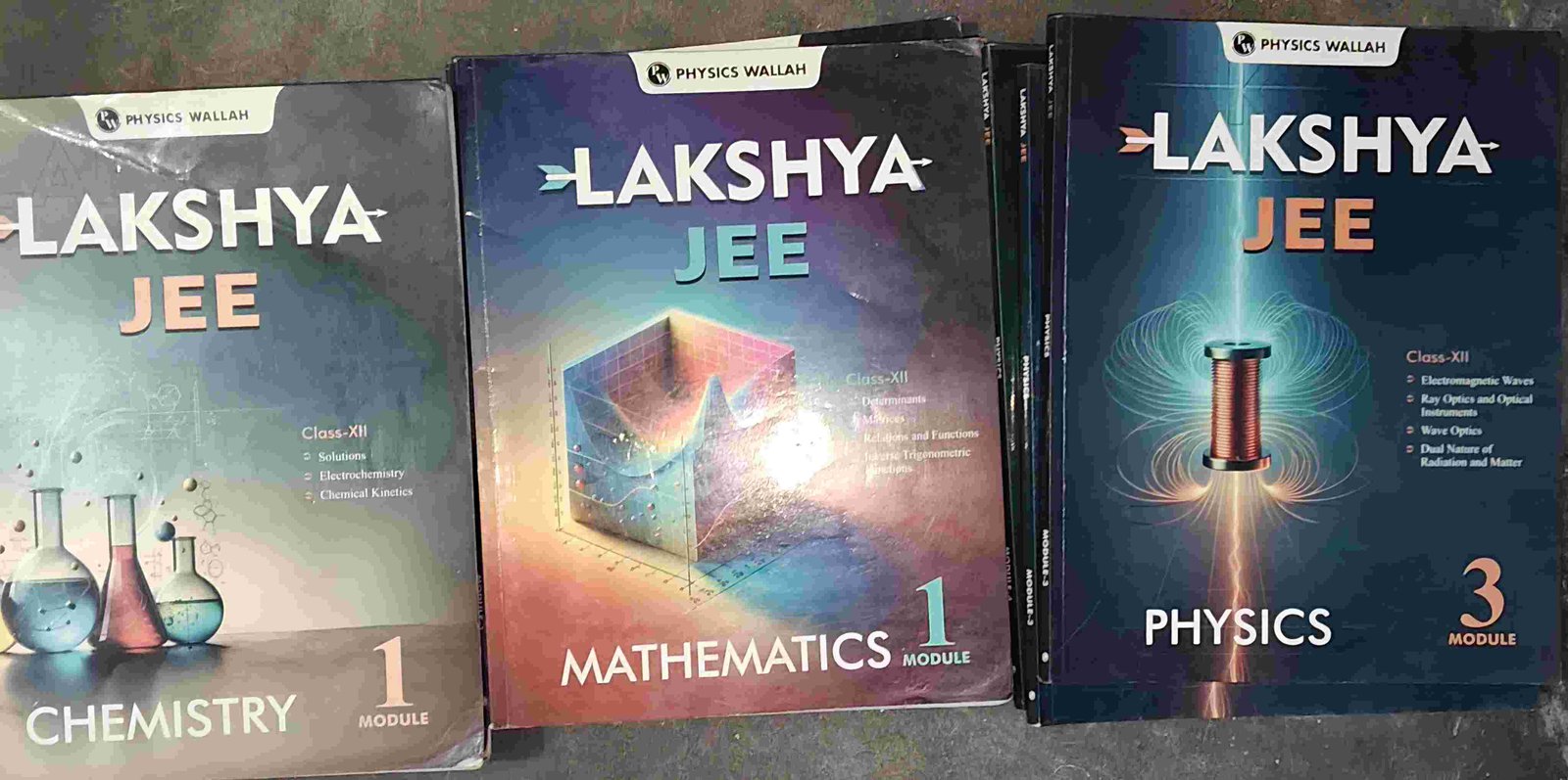 Lakshya jee mains and advanced module pe - Second Hand - Bookaao
