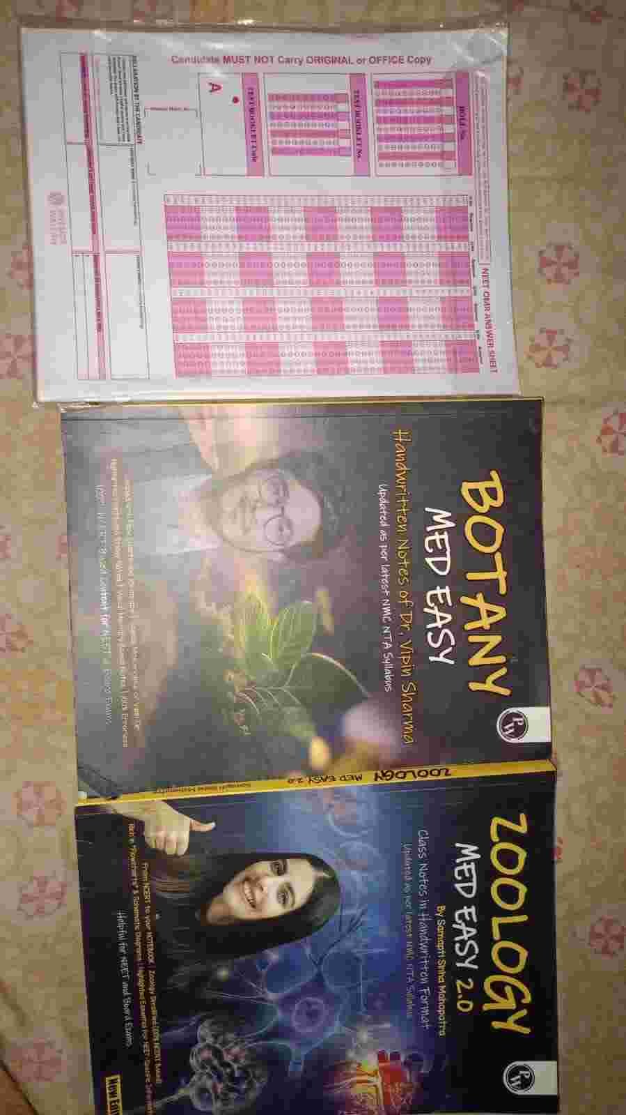 Med  easy botany and med easy zoology - Second Hand Book in Orai - Bookaao