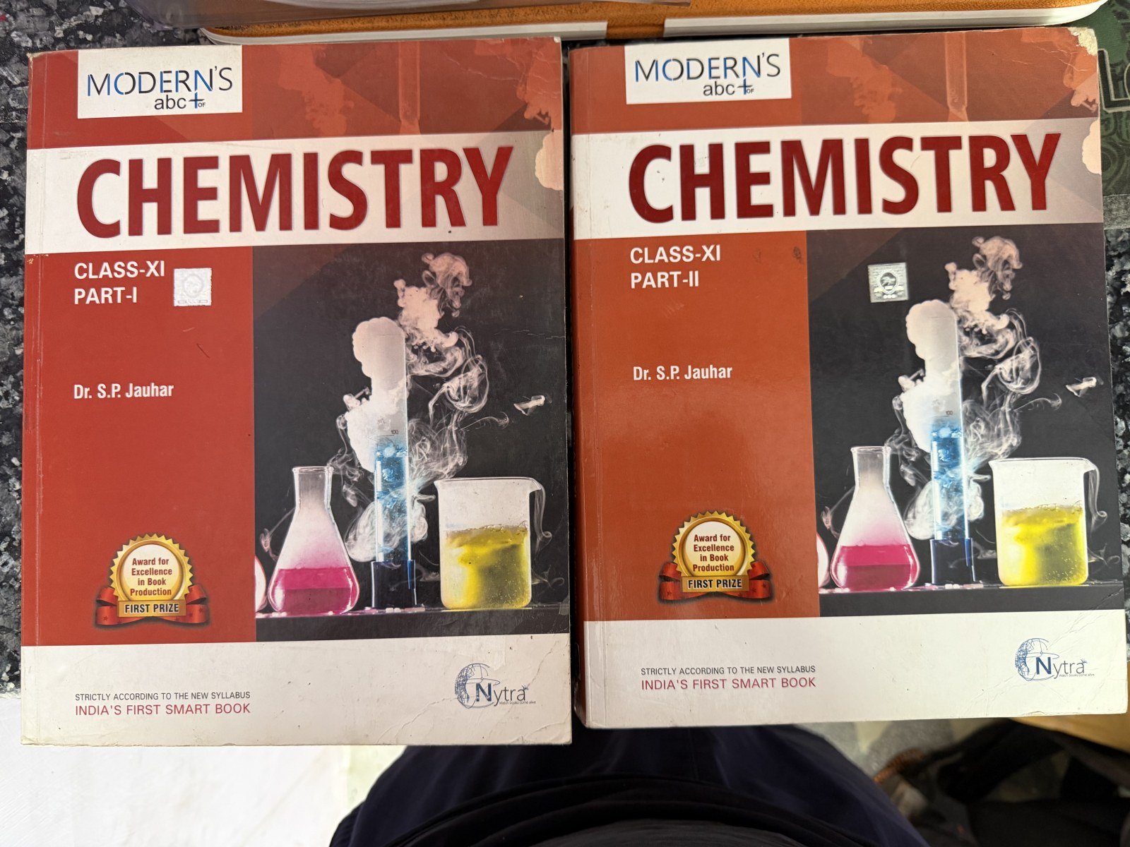 Modern abc+ Chemistry part 1 and 2 class XI 2022 - Second Hand - Bookaao