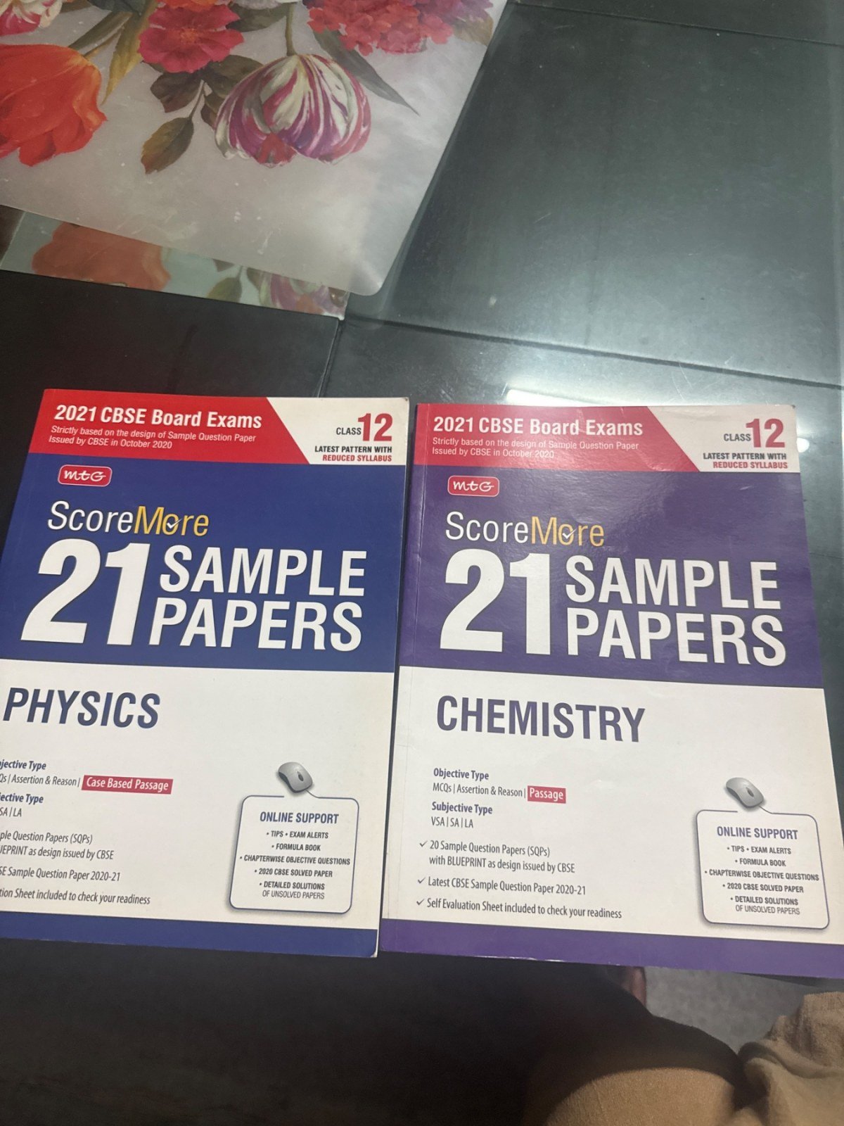 MTG 21 sample papers CBSE - Second Hand - Bookaao