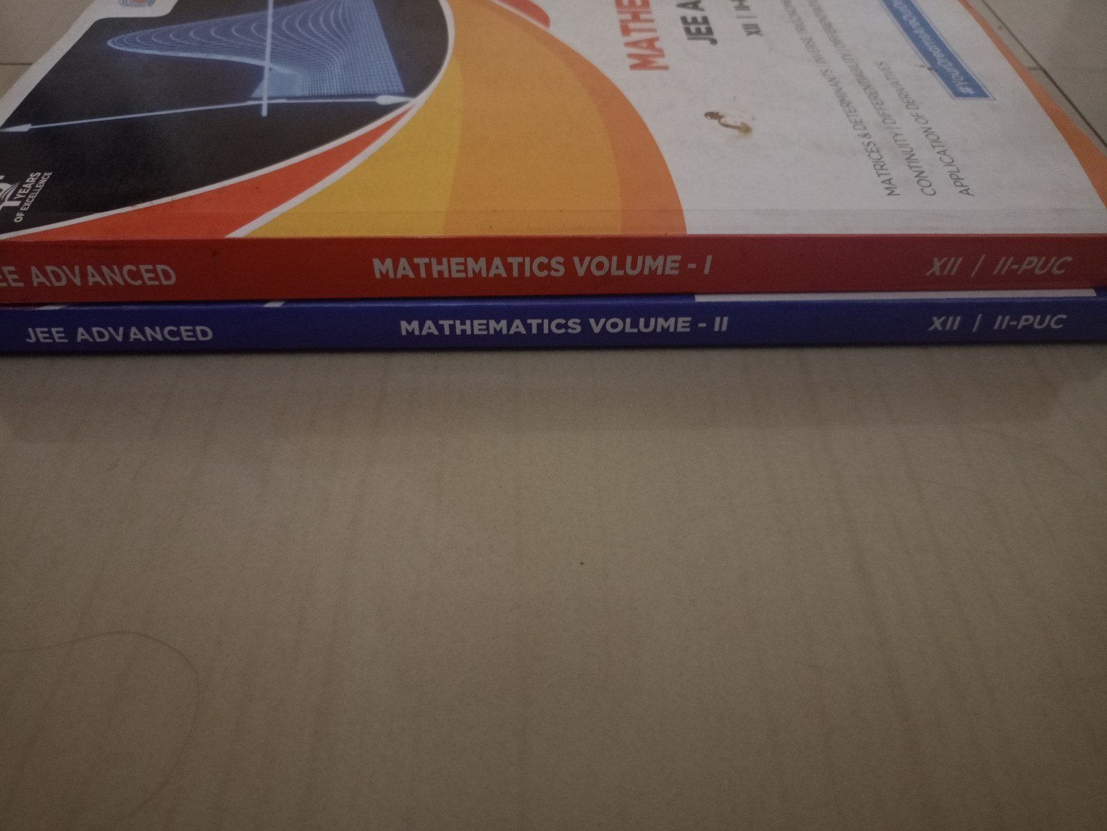 NARAYANA JEE ADVANCED MATHEMATICS VOLUME (12TH) - Second Hand - Bookaao