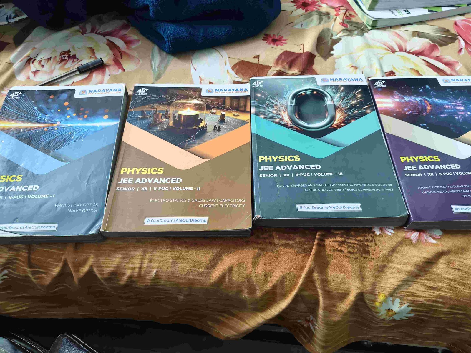 Narayana Physics Module class 12 - Second Hand - Bookaao
