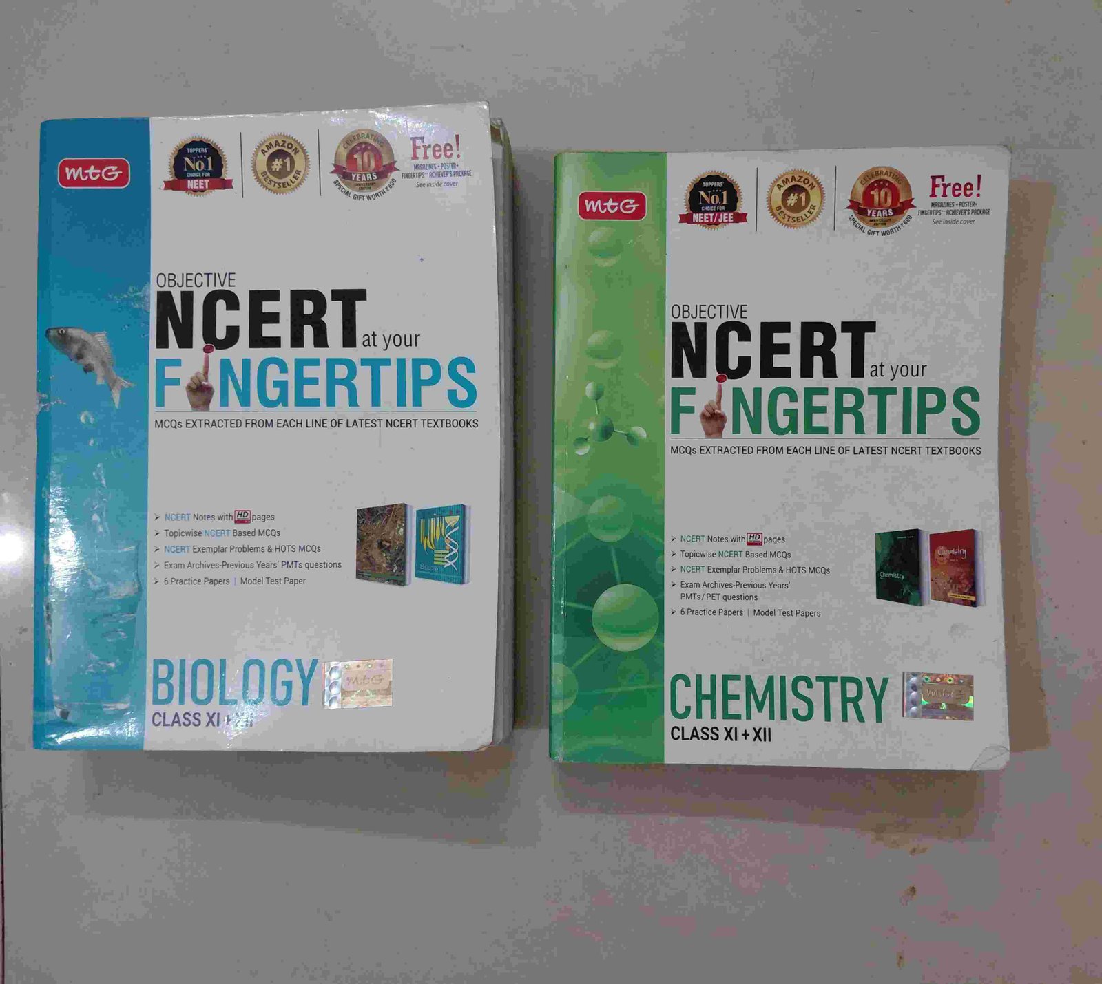 NCERT FINGERTIPS CLASS 11 AND 12 OF "BIO AND CHEM" - Second Hand - Bookaao
