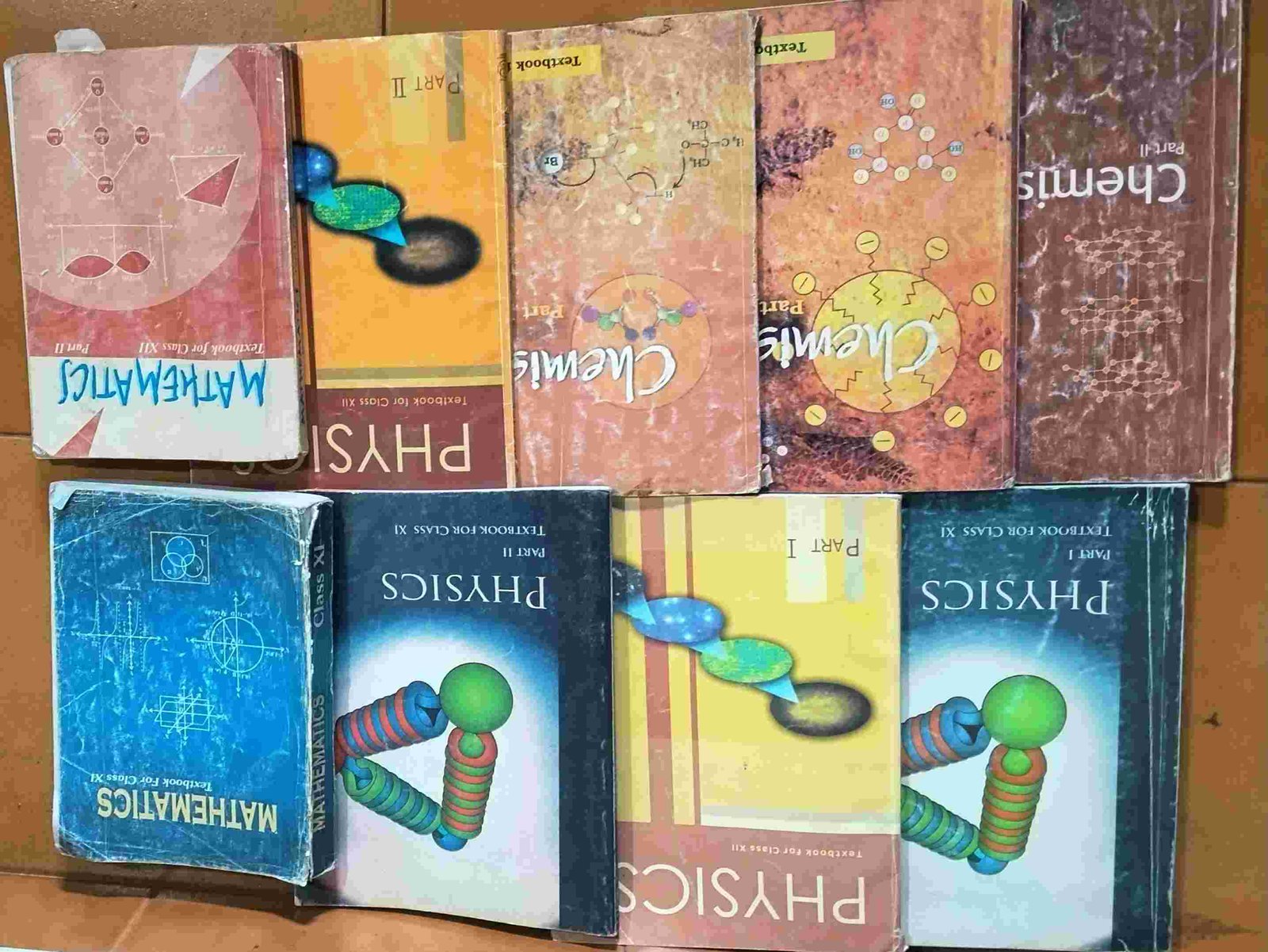 NCERT text books (math, chemistry, physics) pu 1,2 - Second Hand Book in Yellapur - Bookaao