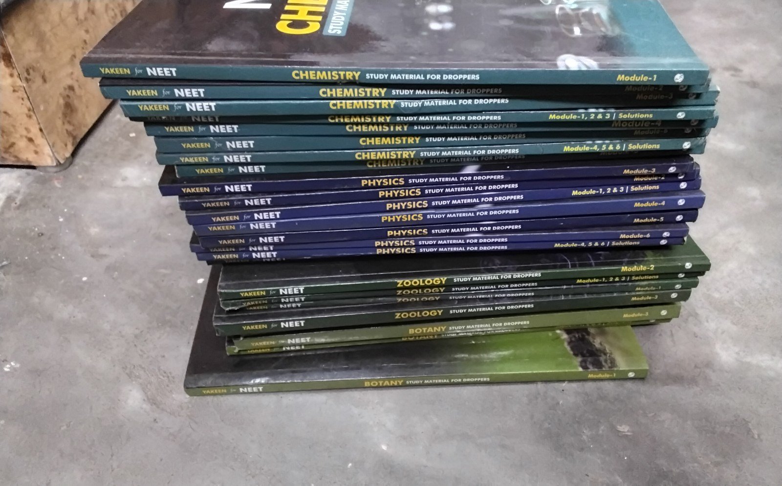 Neet exam preparation module affordable- price - Second Hand - Bookaao