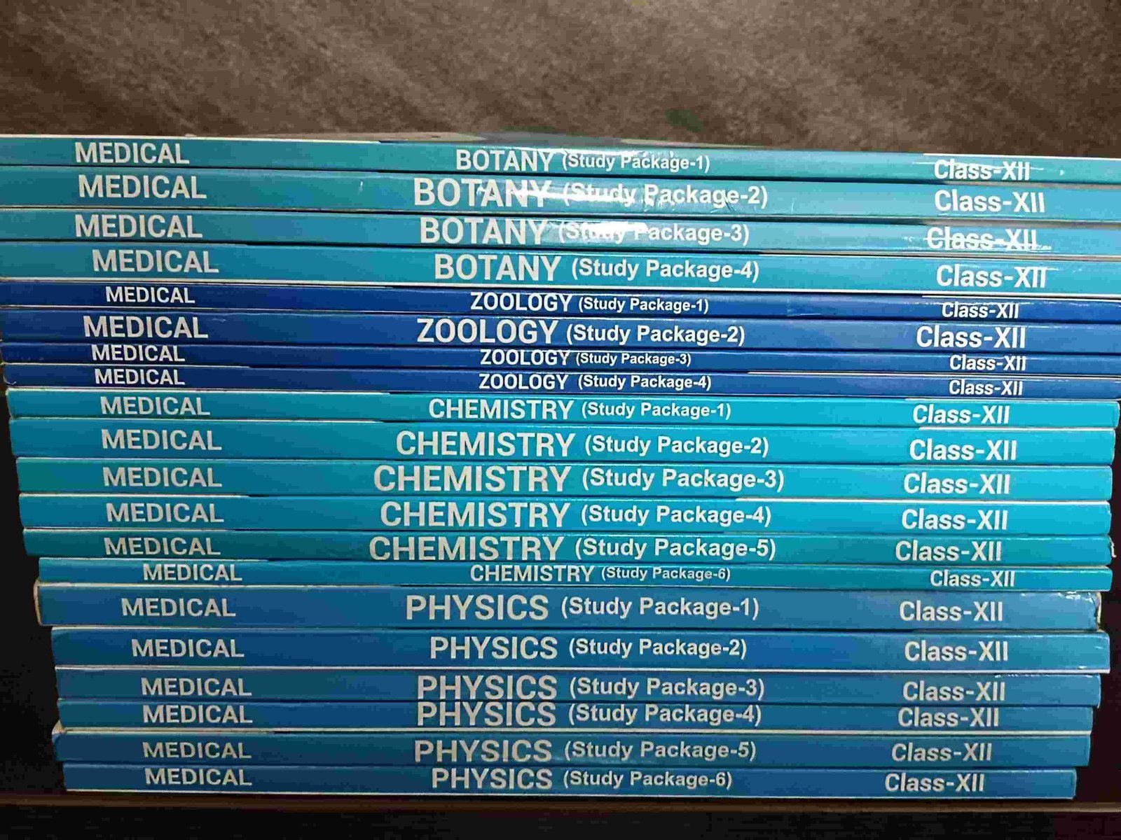 Neet Modules for 12th class - Second Hand - Bookaao