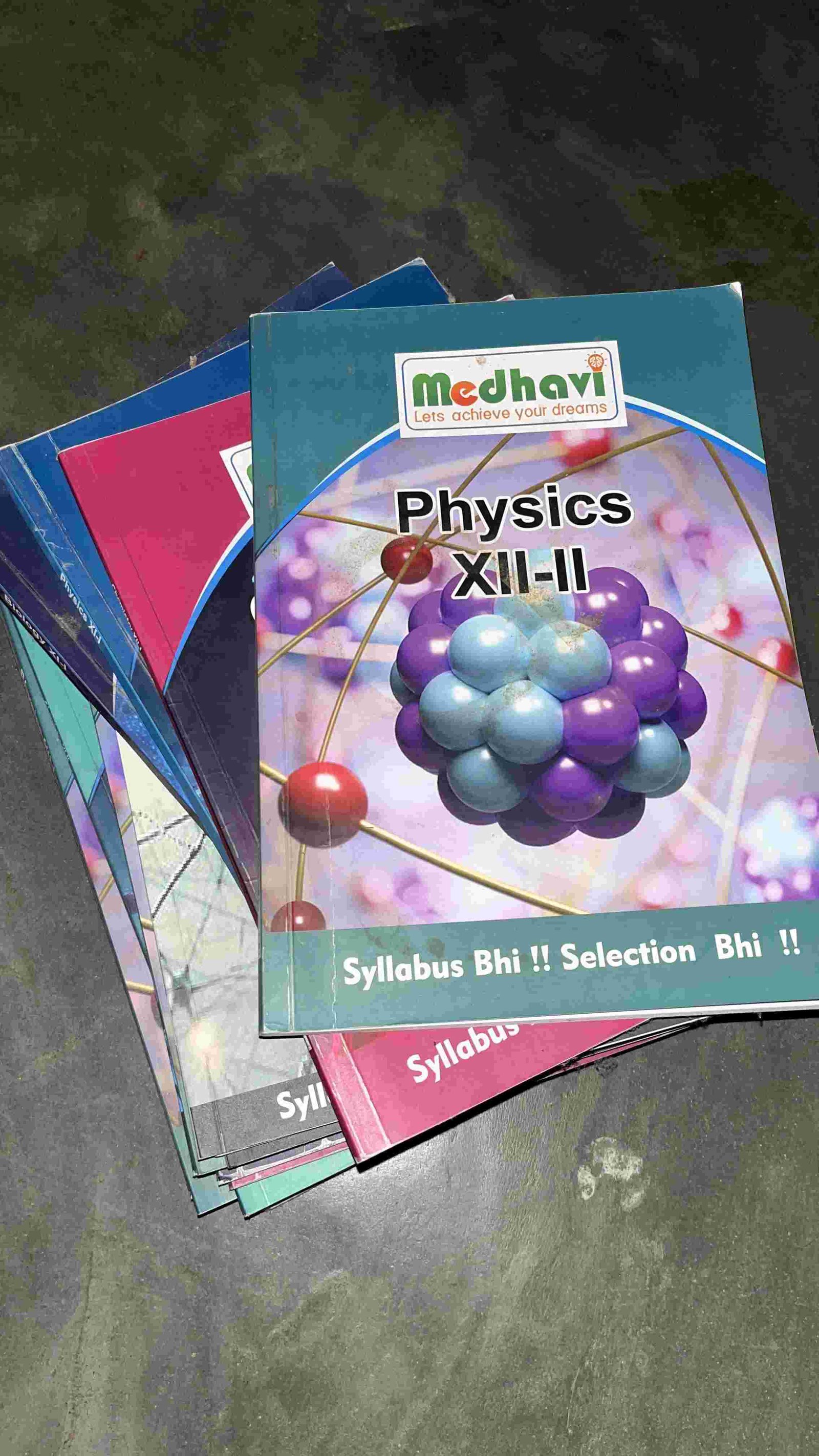 NEET study material - Second Hand - Bookaao