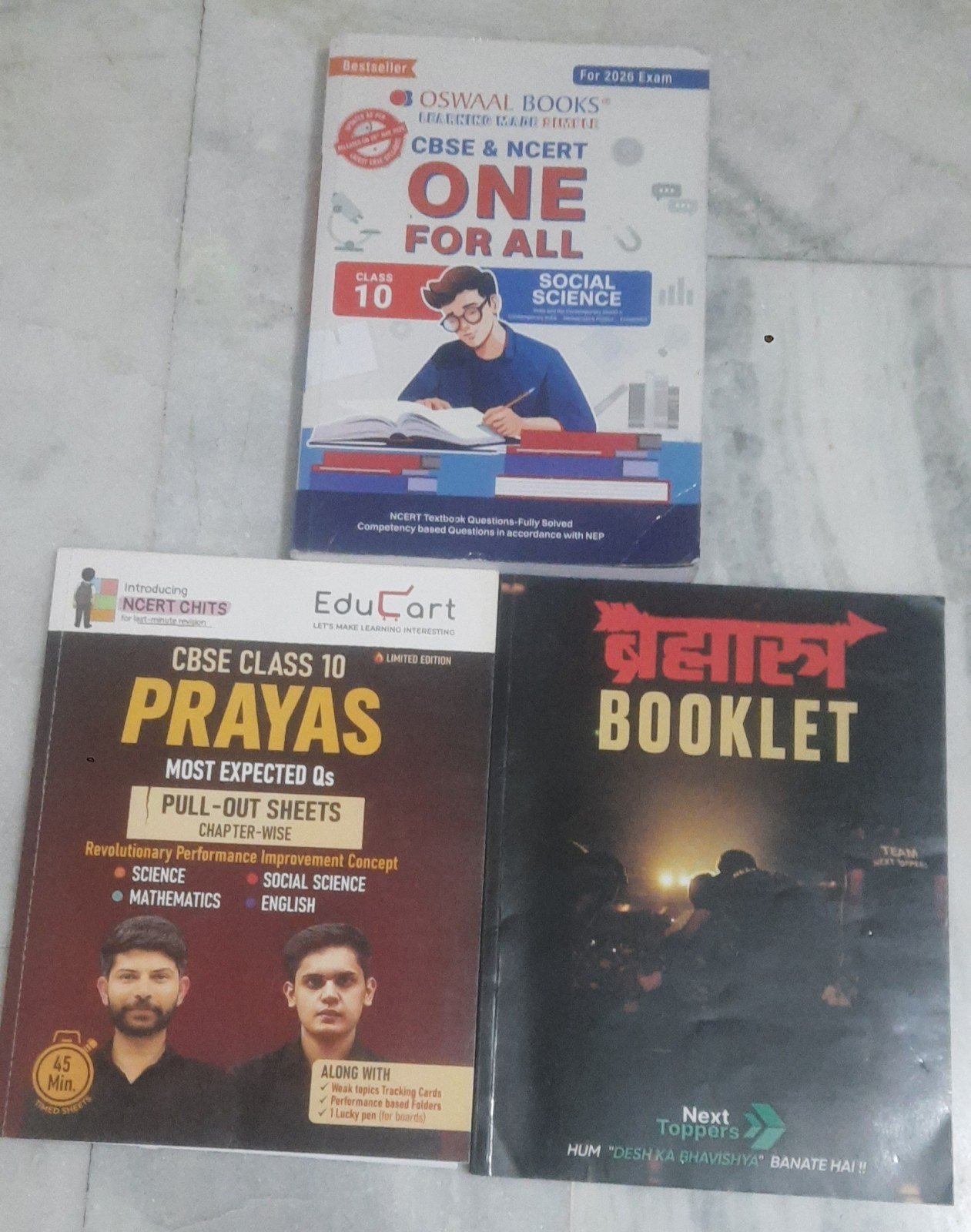 Next topper abhay booklet , prayas sheets , oswaal - Second Hand - Bookaao