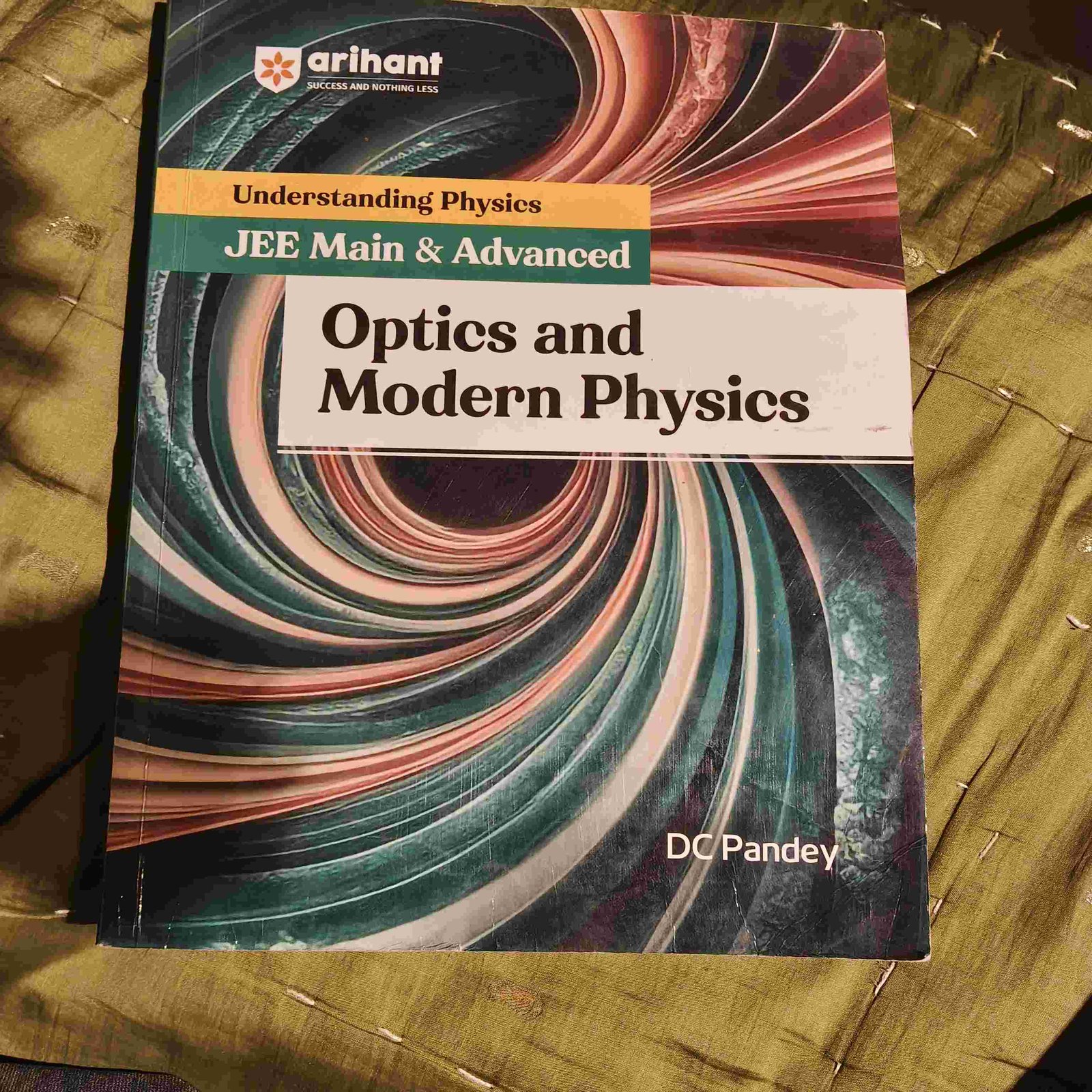 Optics and Modern Physics. - New Book - Bookaao