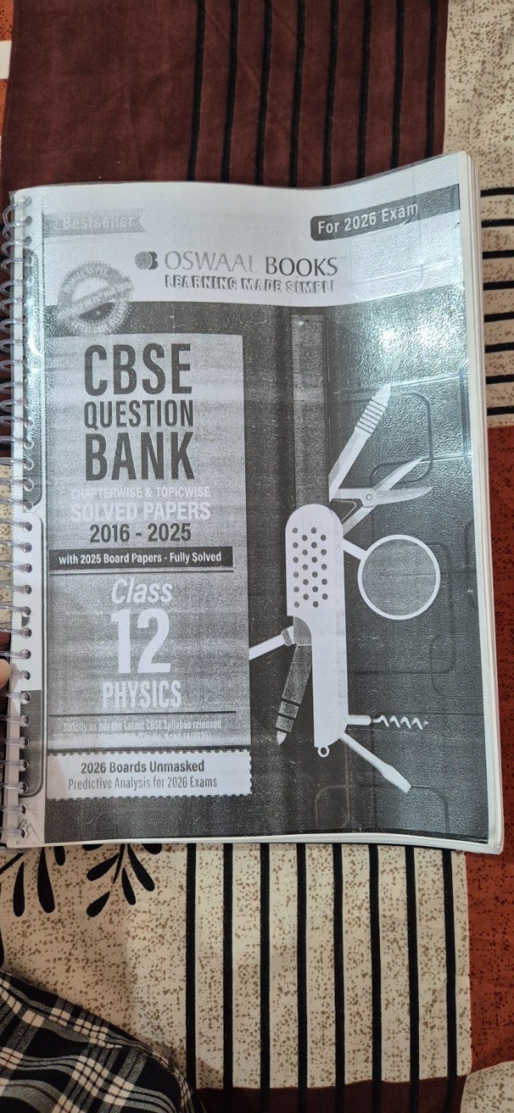 Buy Second Hand Oswaal CBSE Question Bank Class 12th physics . in Rajkot - Bookaao