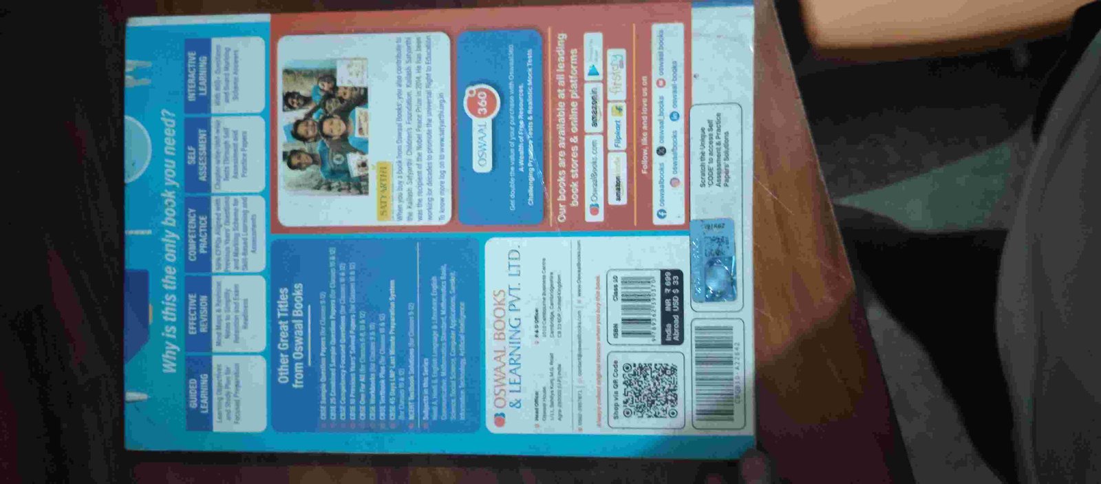 Oswal question bank of Social Science class 10 - Second Hand - Bookaao