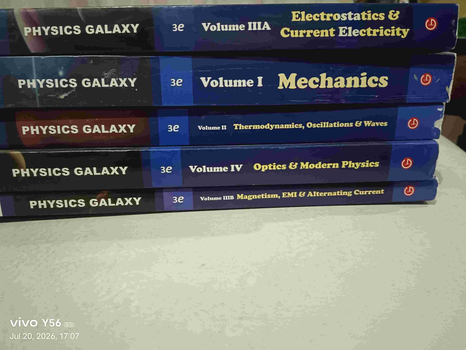 Physics galaxy jee mains and advanced - New Book - Bookaao