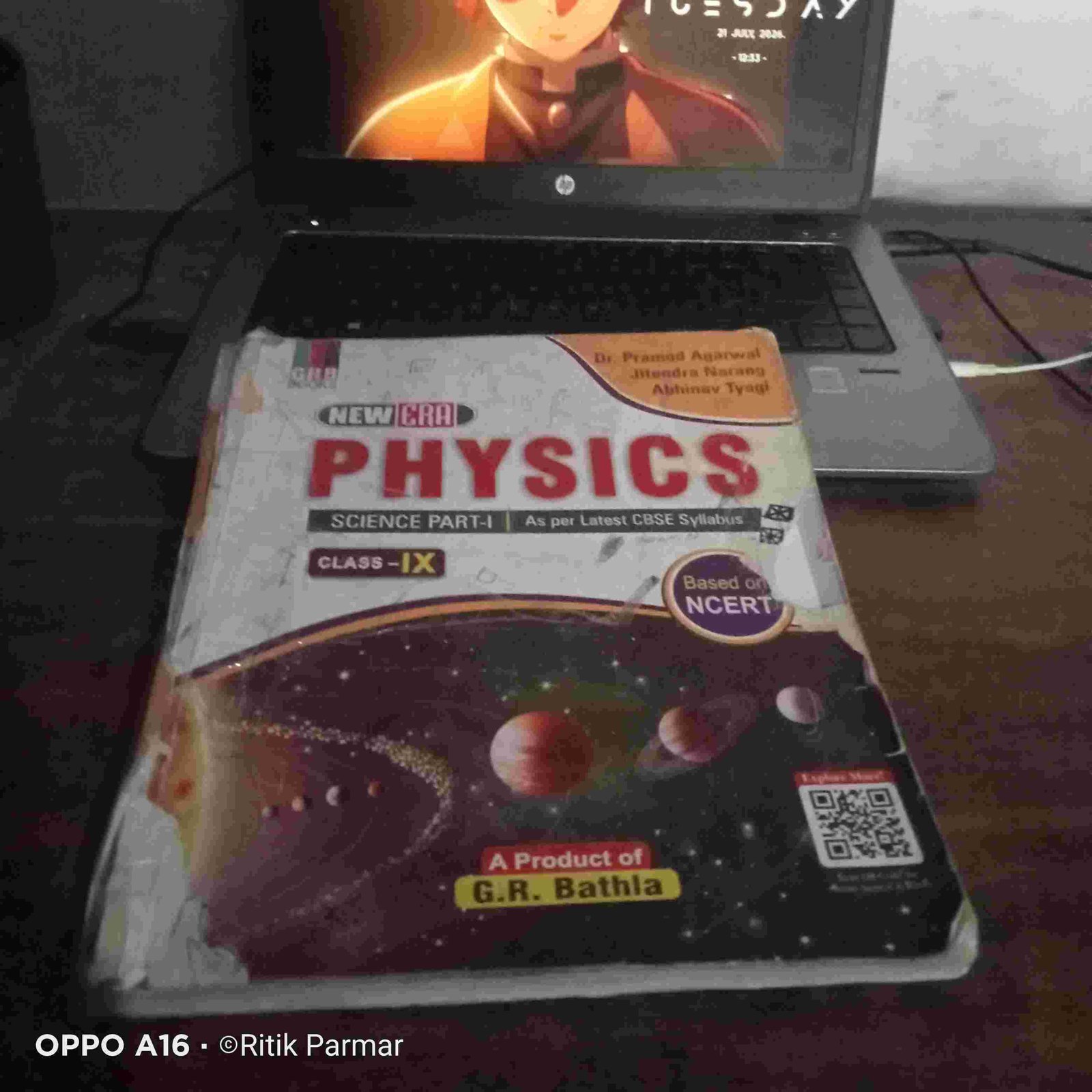 Physics ncert based class 9th for cbse students - Second Hand - Bookaao