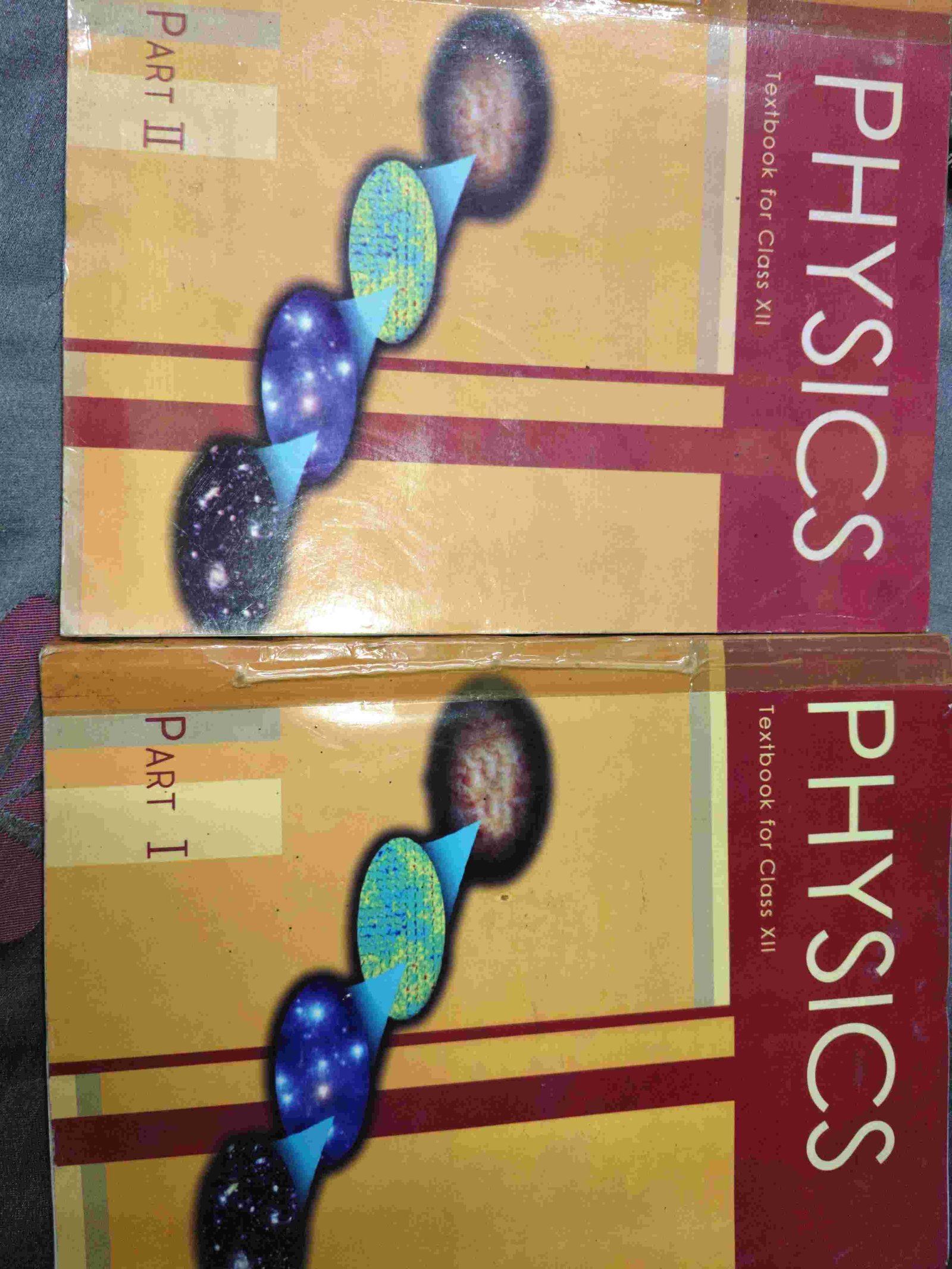 Physics NCERT Class 12 Part 1+2 - Second Hand - Bookaao