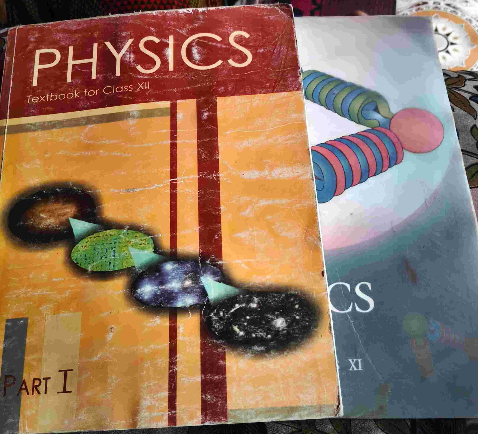 Physics Ncert part 1&2 - Second Hand - Bookaao