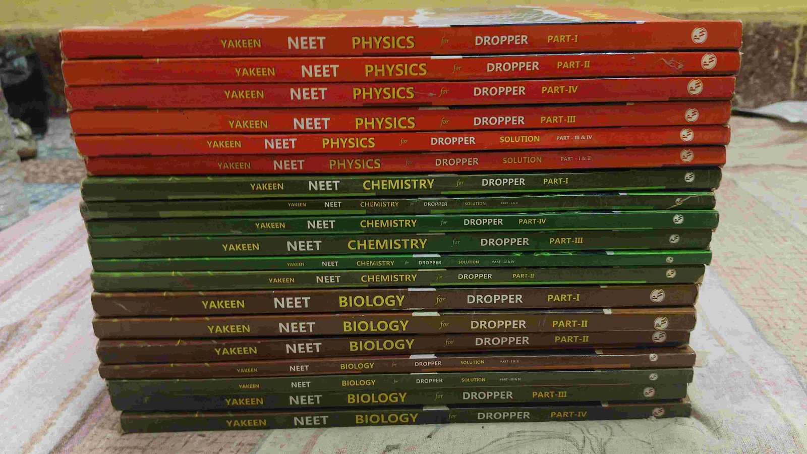Physics wala dropper neet books - Second Hand - Bookaao
