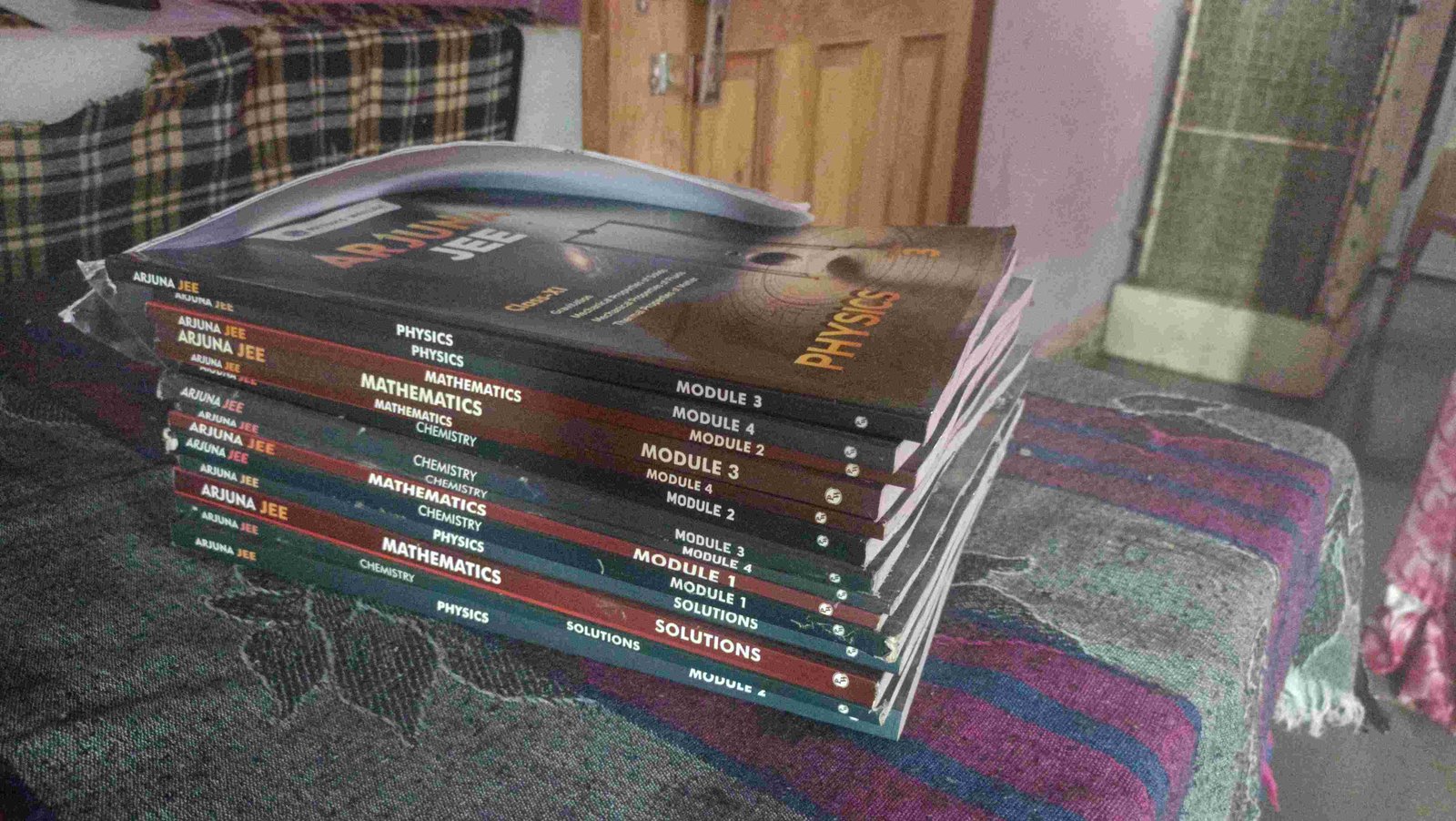 Physics wallah Arjuna jee modules - New Book - Bookaao