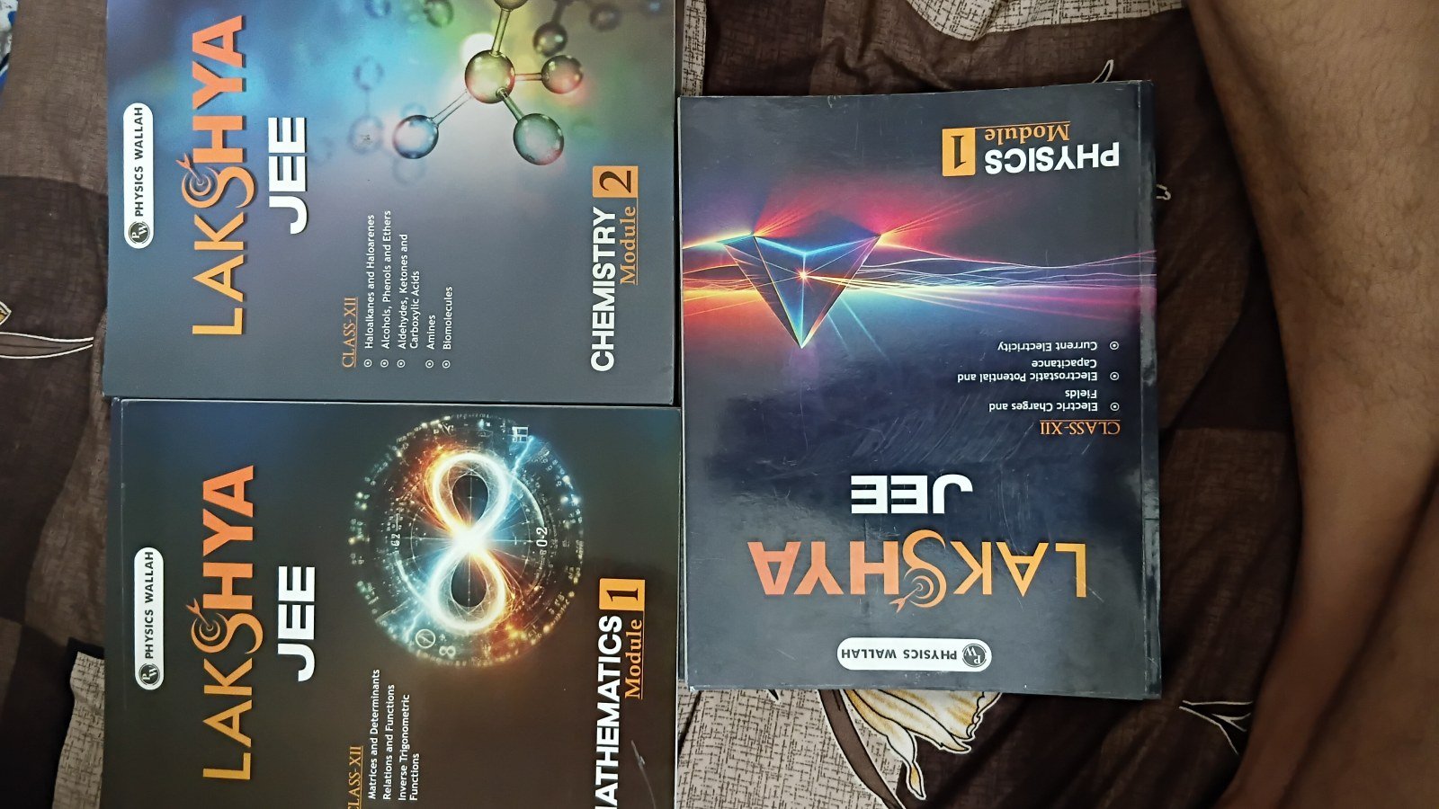 Pw 12th jee modules only one chemstry module lost - New Book - Bookaao